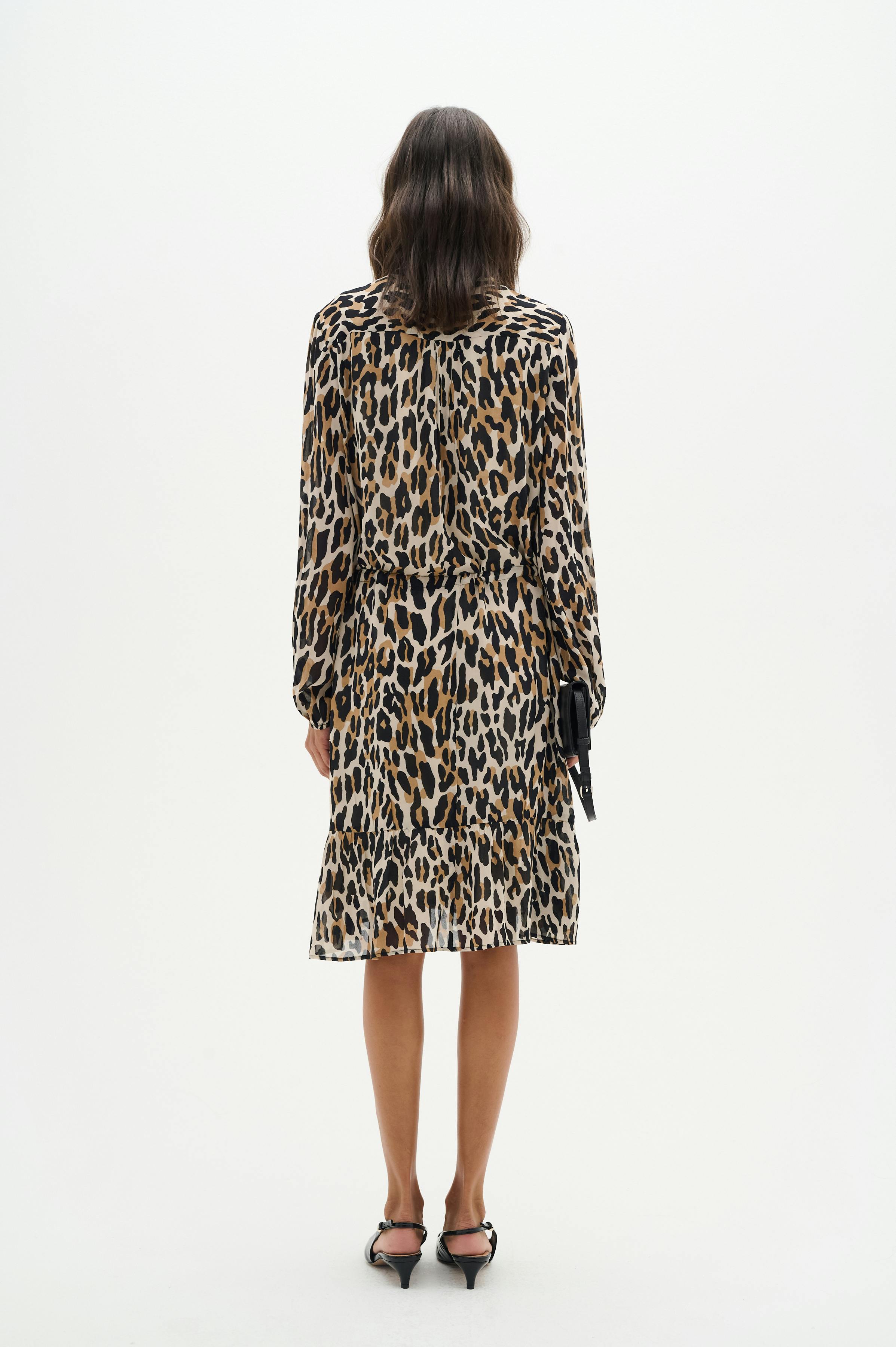 ClarieIW Short leopard Dress LOOKBOOK FRONT 30110135-303436