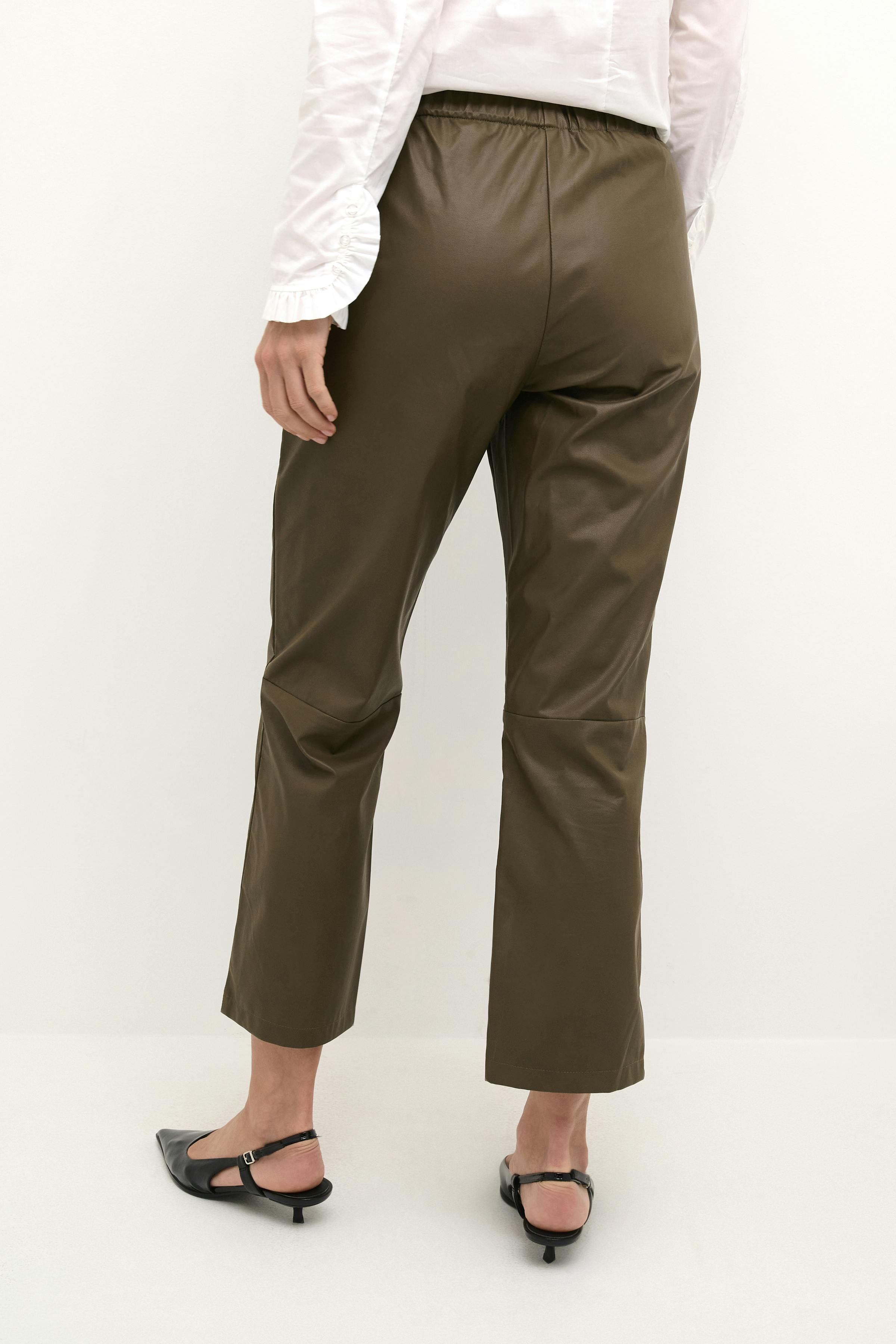 CUcassandra Leader pants LOOKBOOK BACK 50110073-181304