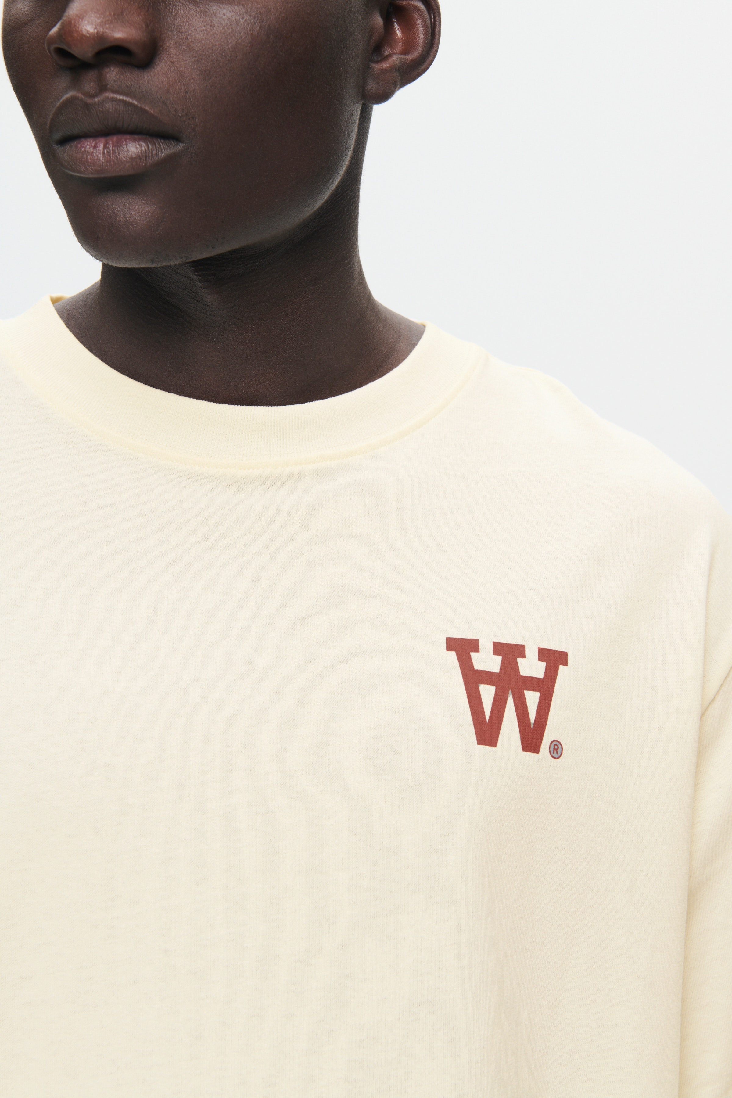 WWAsa Seal T-shirt LOOKBOOK DETAIL 30250073-110606
