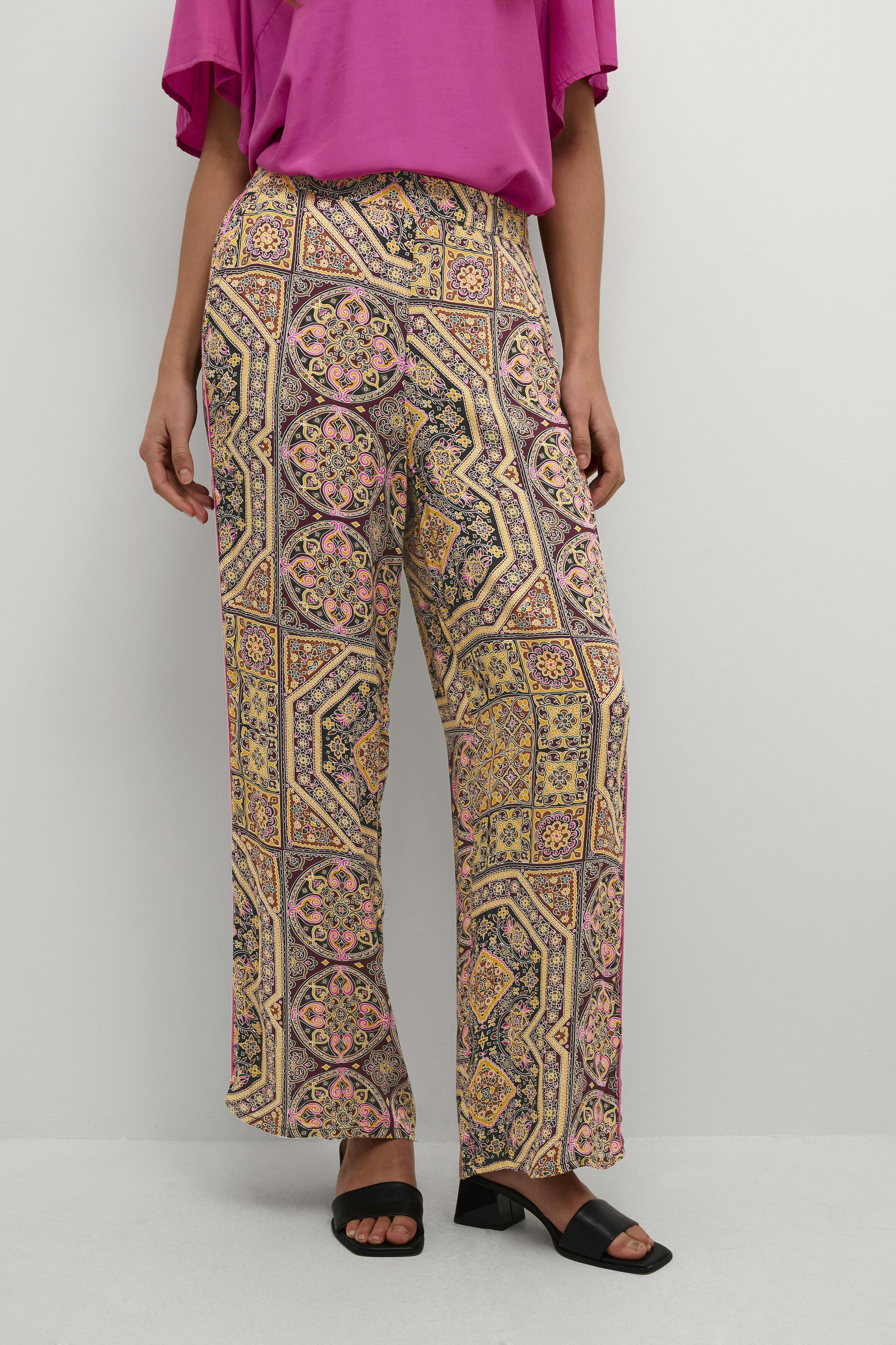 CUagna Trousers LOOKBOOK FRONT 50110761-106096