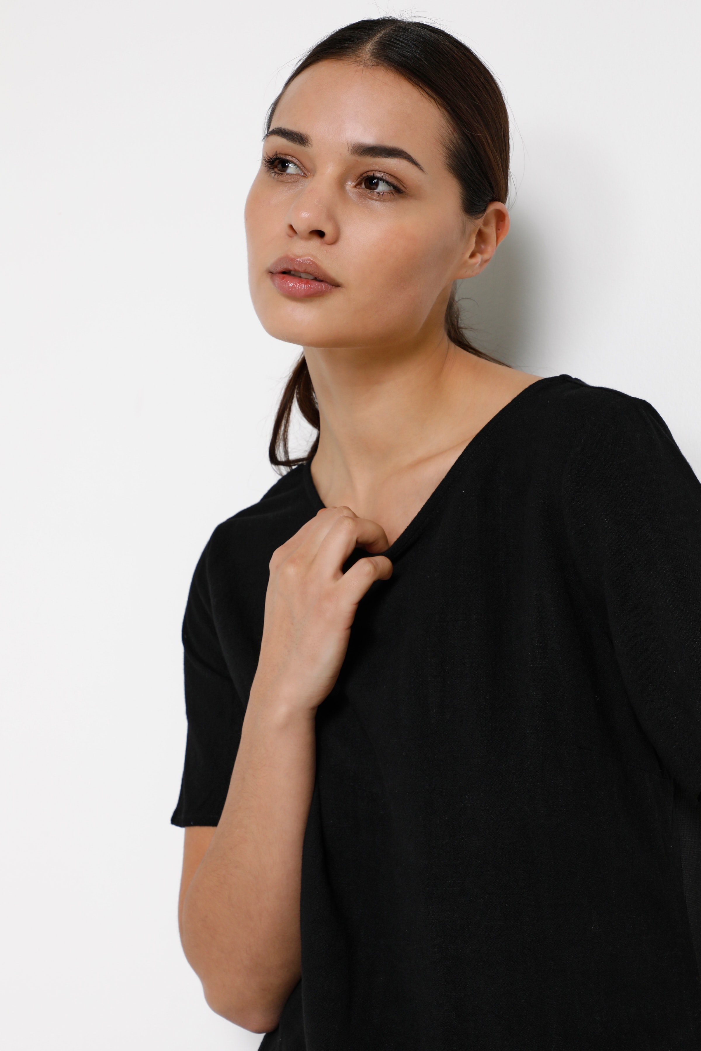 KAliny Lin Kjole LOOKBOOK DETAIL 10505731-100121