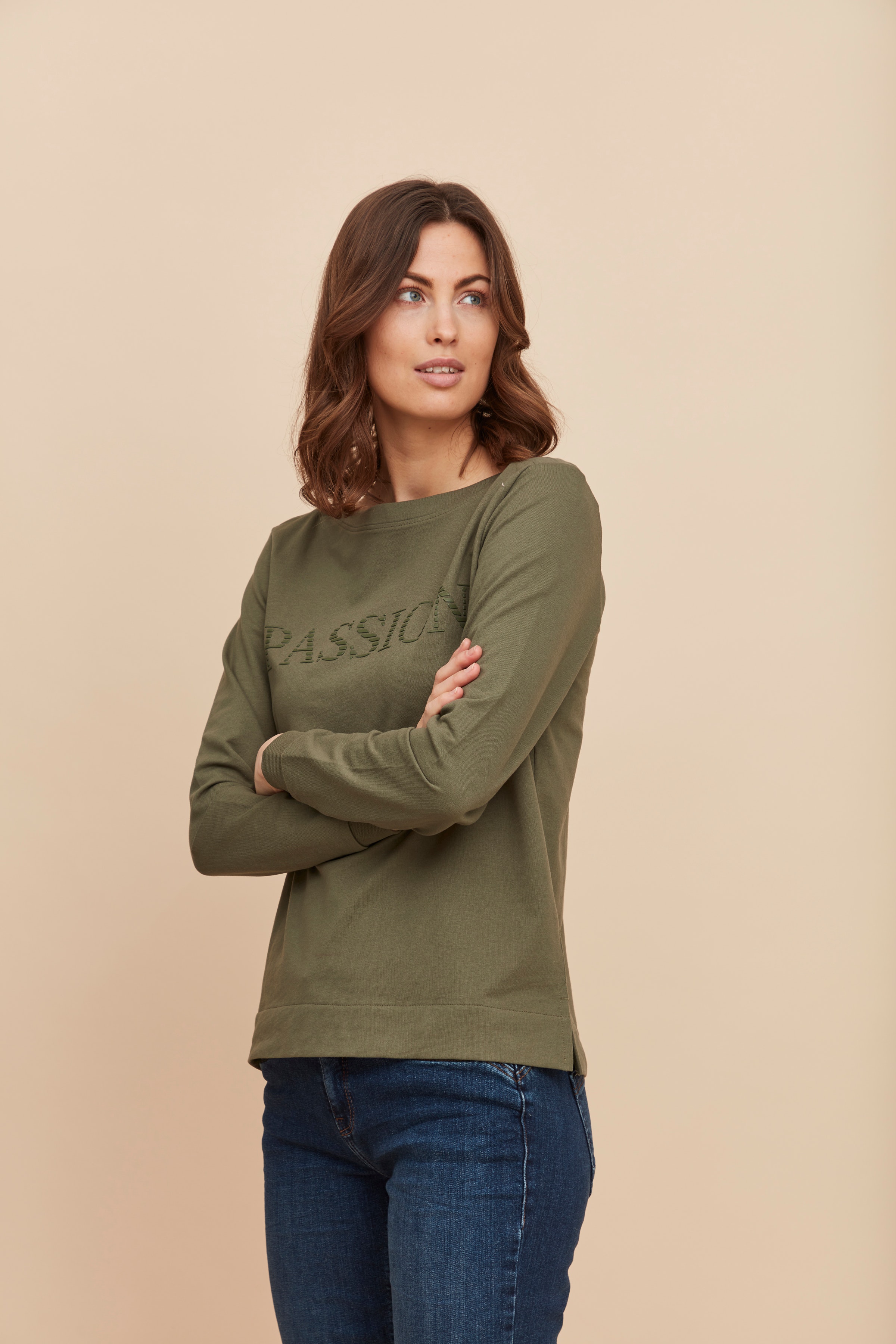 Sweatshirt LOCATION NONE 20609895-180515