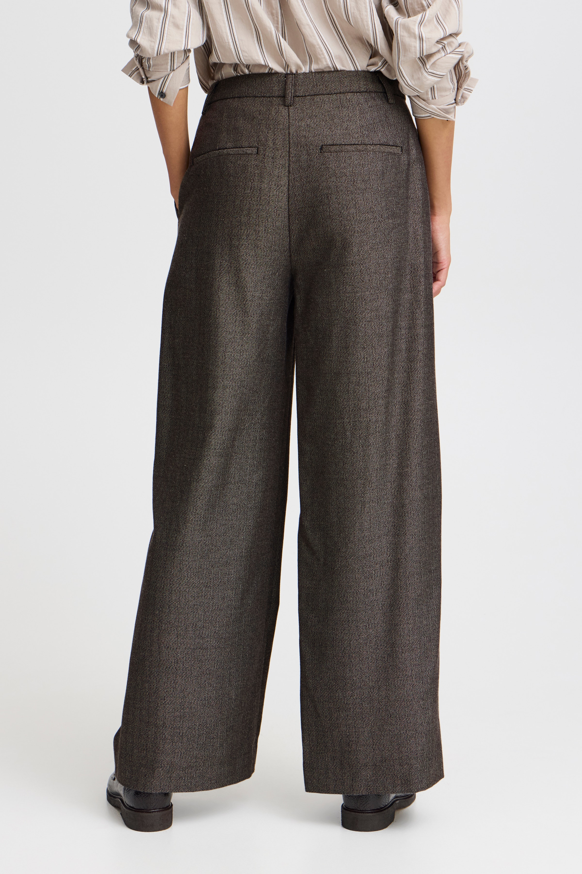 BYDAIKO Trousers LOOKBOOK BACK 20815543-200453