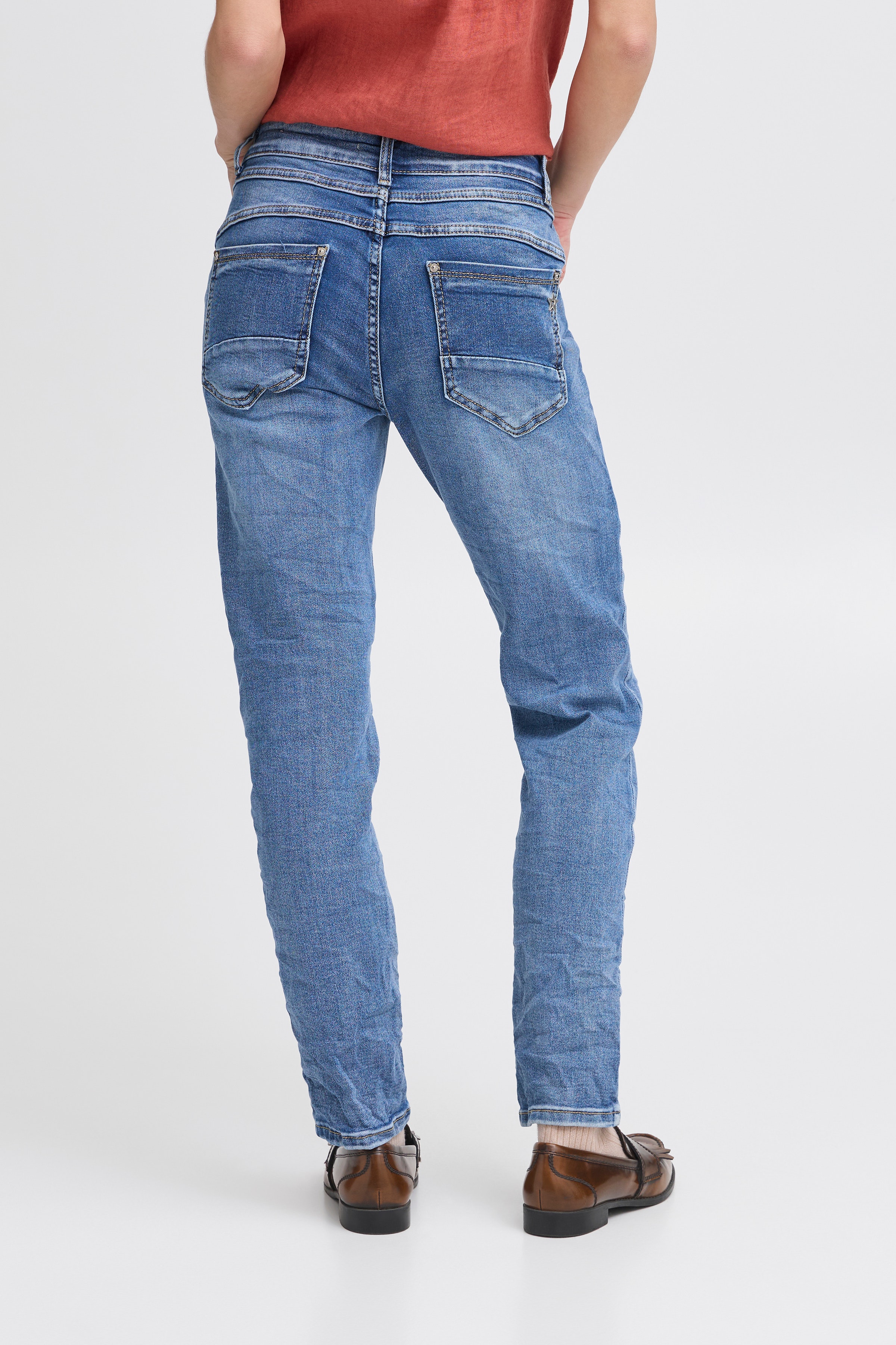 SBPRETTY Jeans LOOKBOOK BACK 22100944-202820