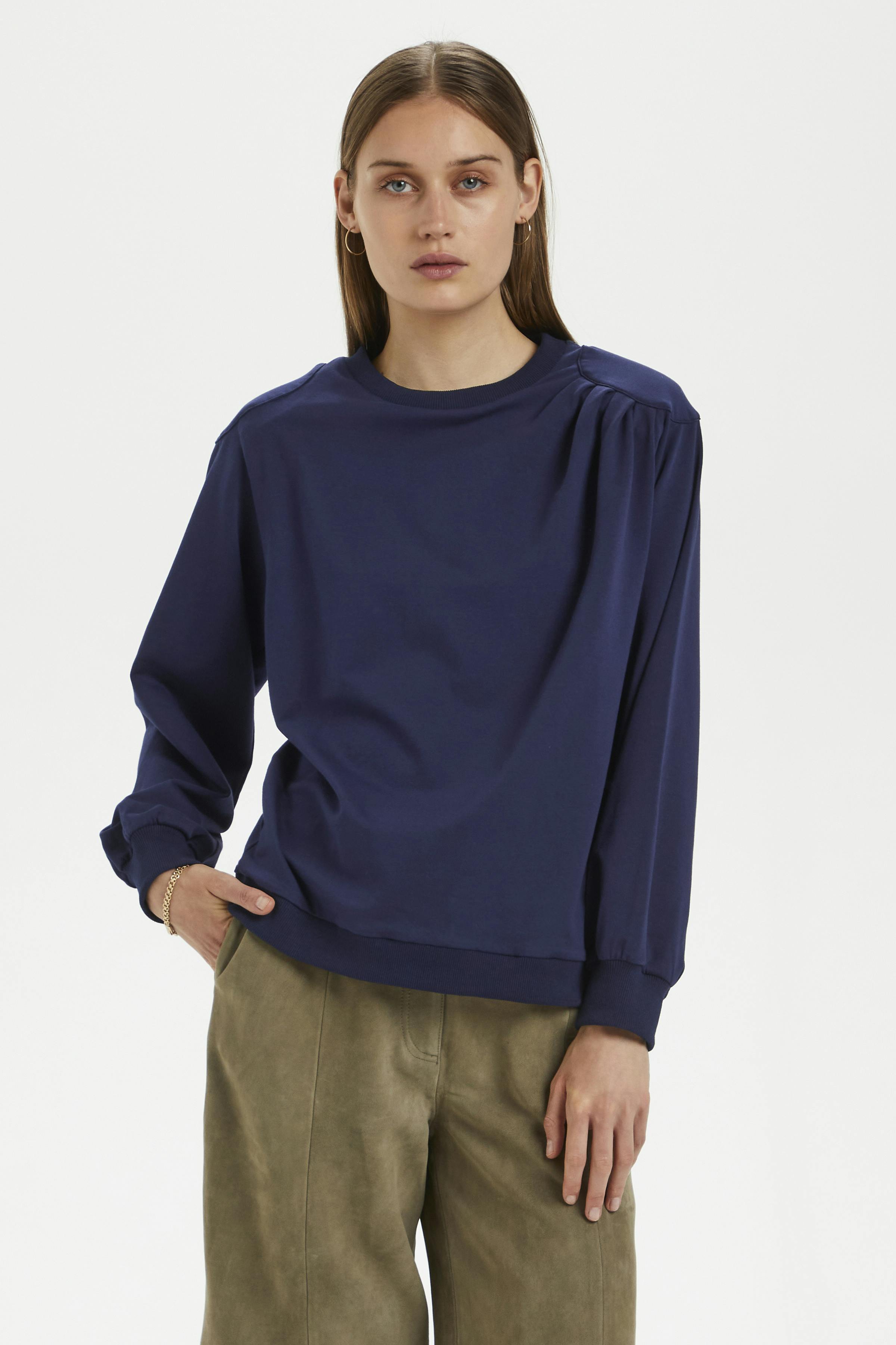 BinniKB Sweatshirt LOOKBOOK FRONT 10103808-193924