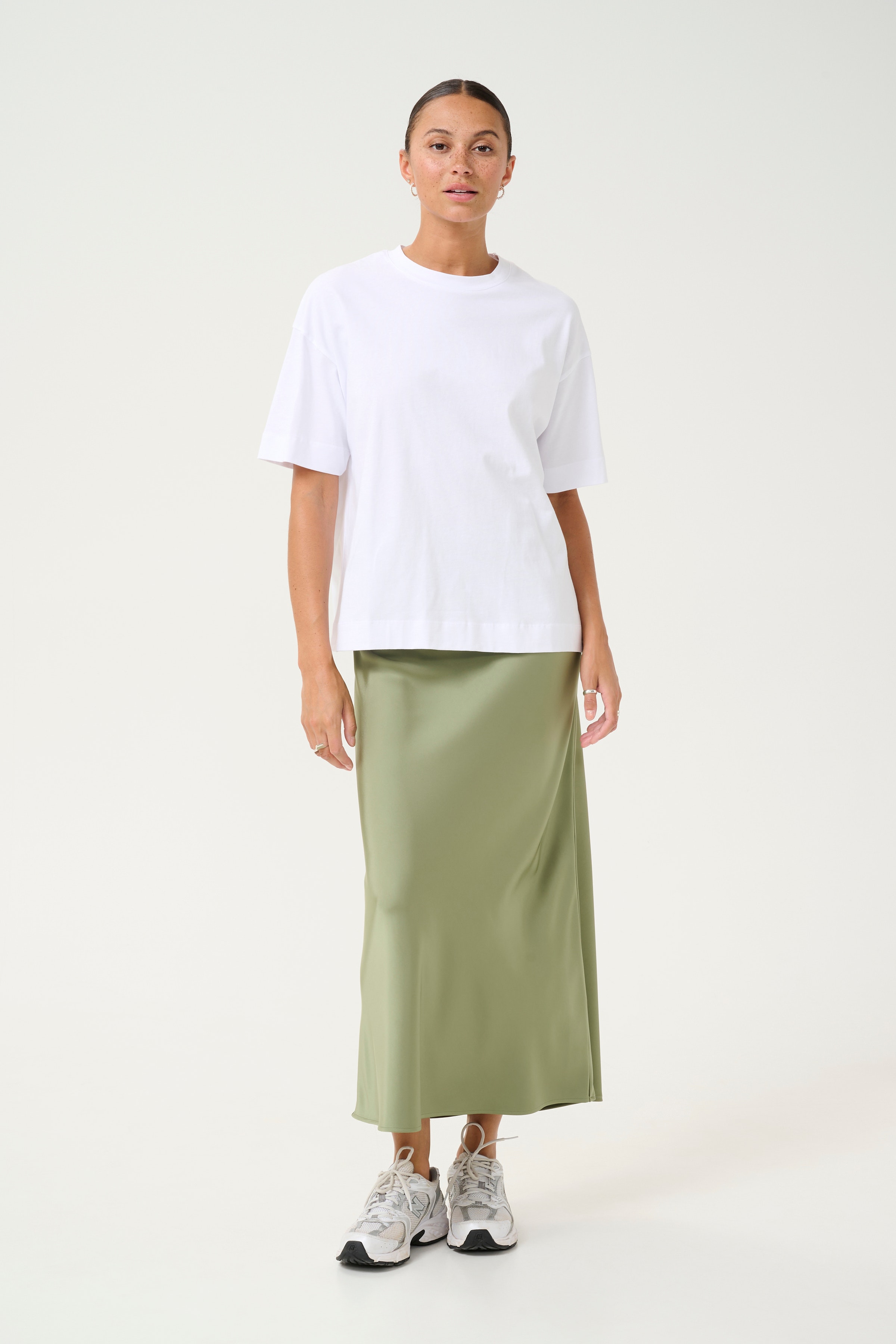 KAhill Skjørt LOOKBOOK FRONT 10509575-170115