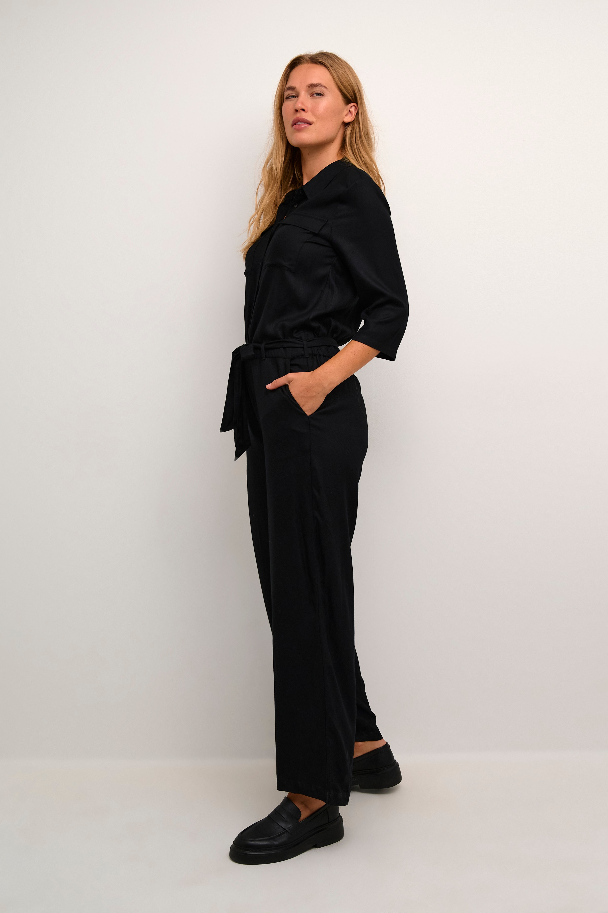 KAruthie Jumpsuit LOOKBOOK FRONT 10508830-100121