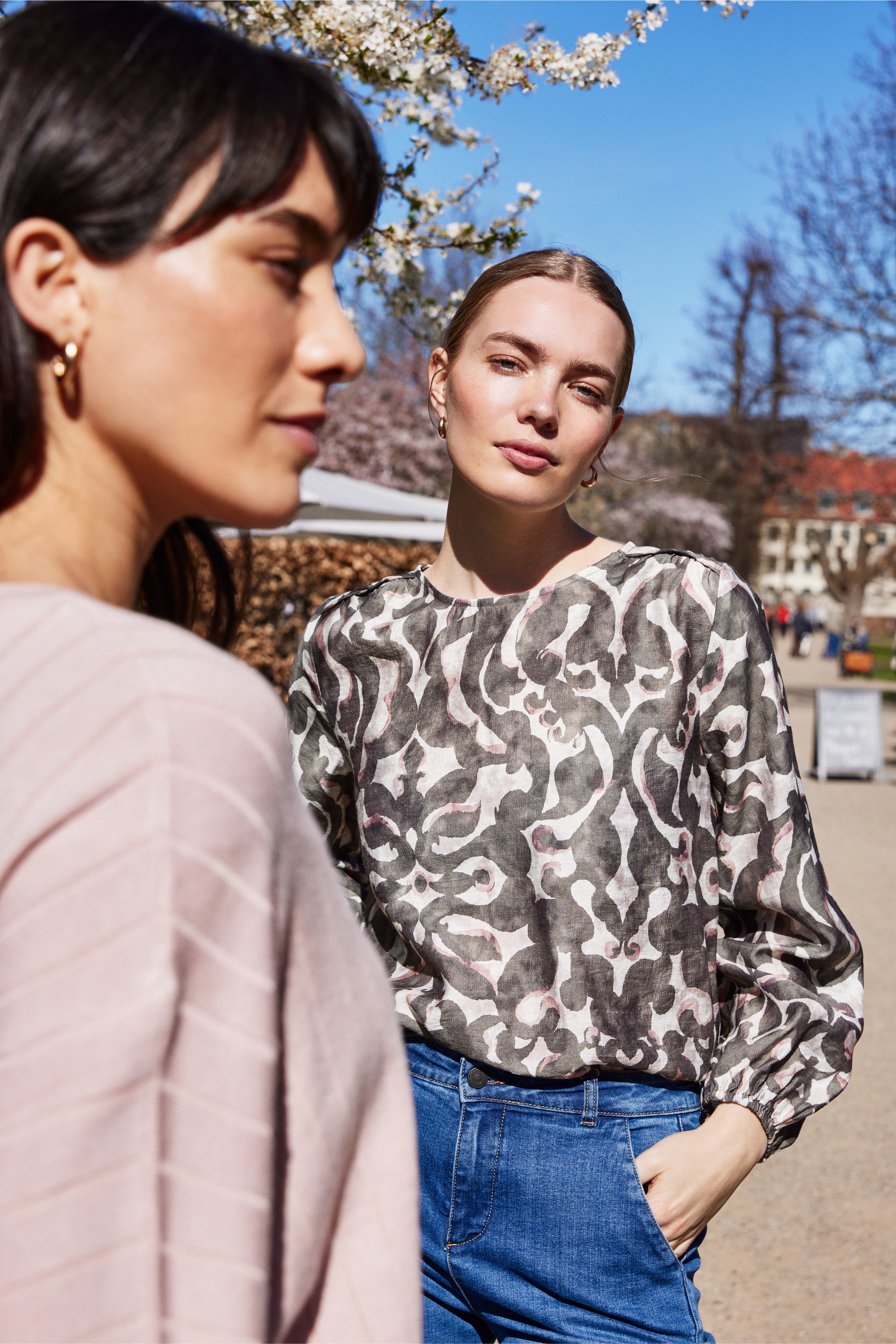 FRARIANA Blouse LOCATION NONE 20617394-900004461