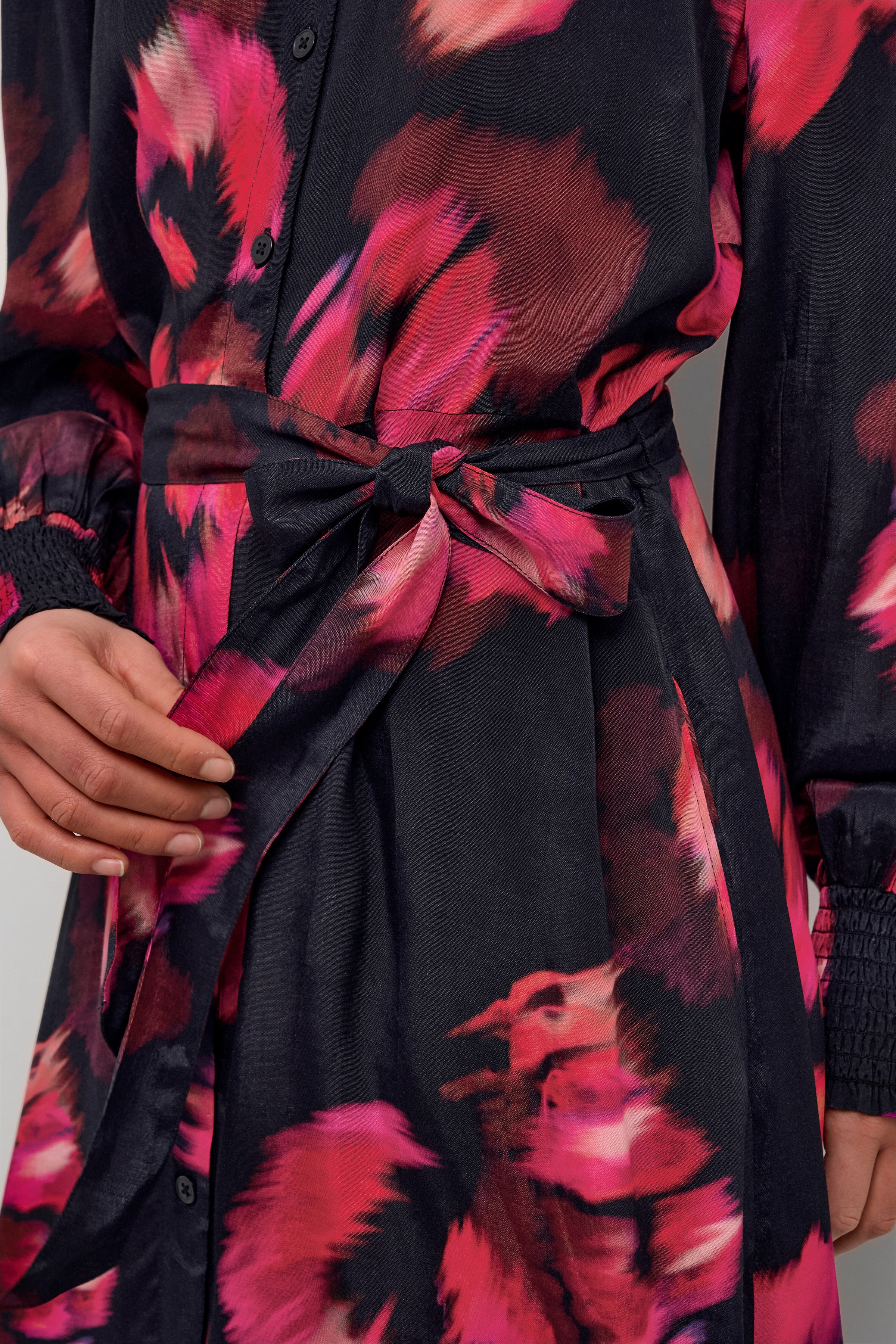 KAlouisa Kjole LOOKBOOK DETAIL 10508099-104991