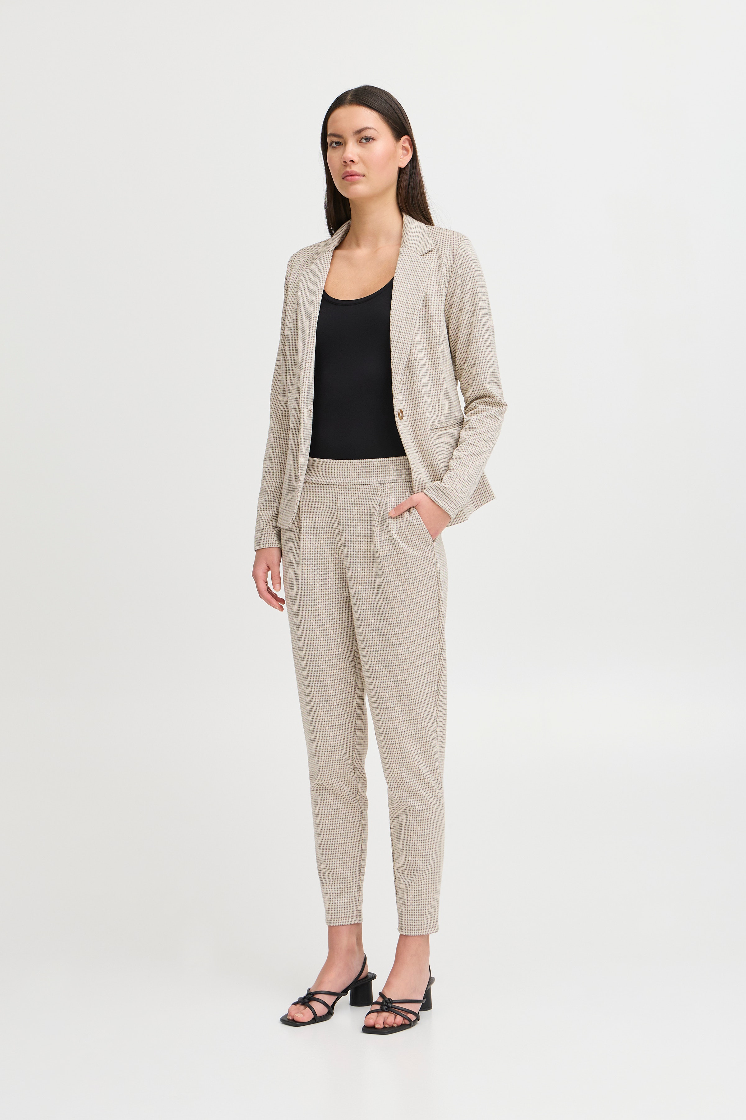 IHKATE Bukser LOOKBOOK FRONT 20115721-130907
