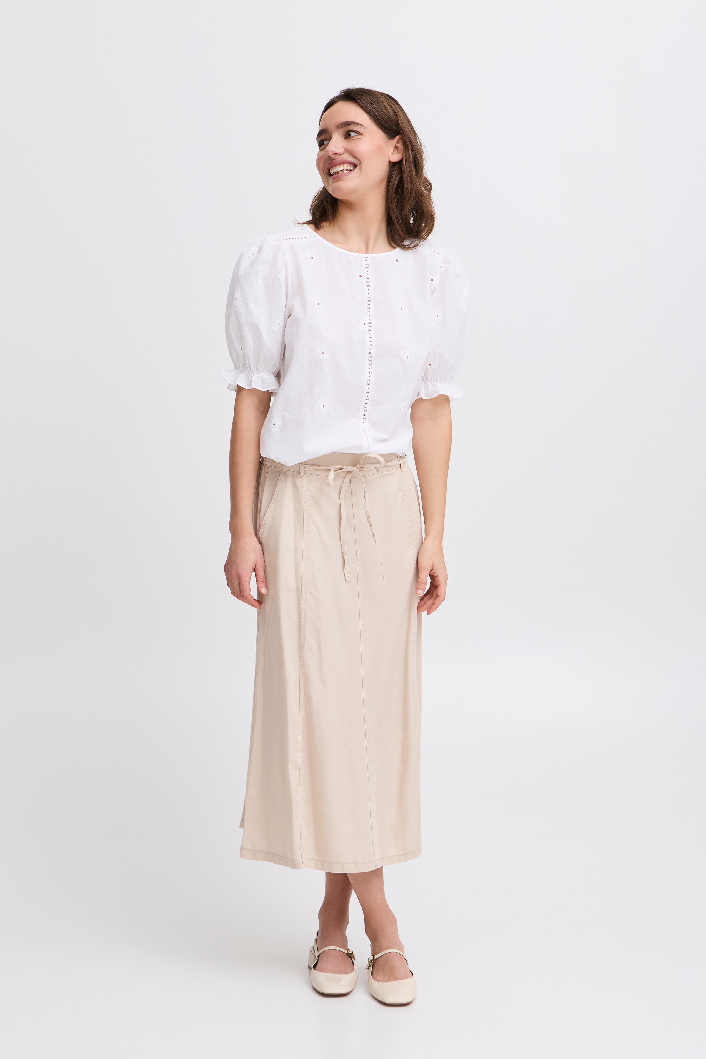 BYJINNI Bluse LOOKBOOK FRONT 20816723-110601