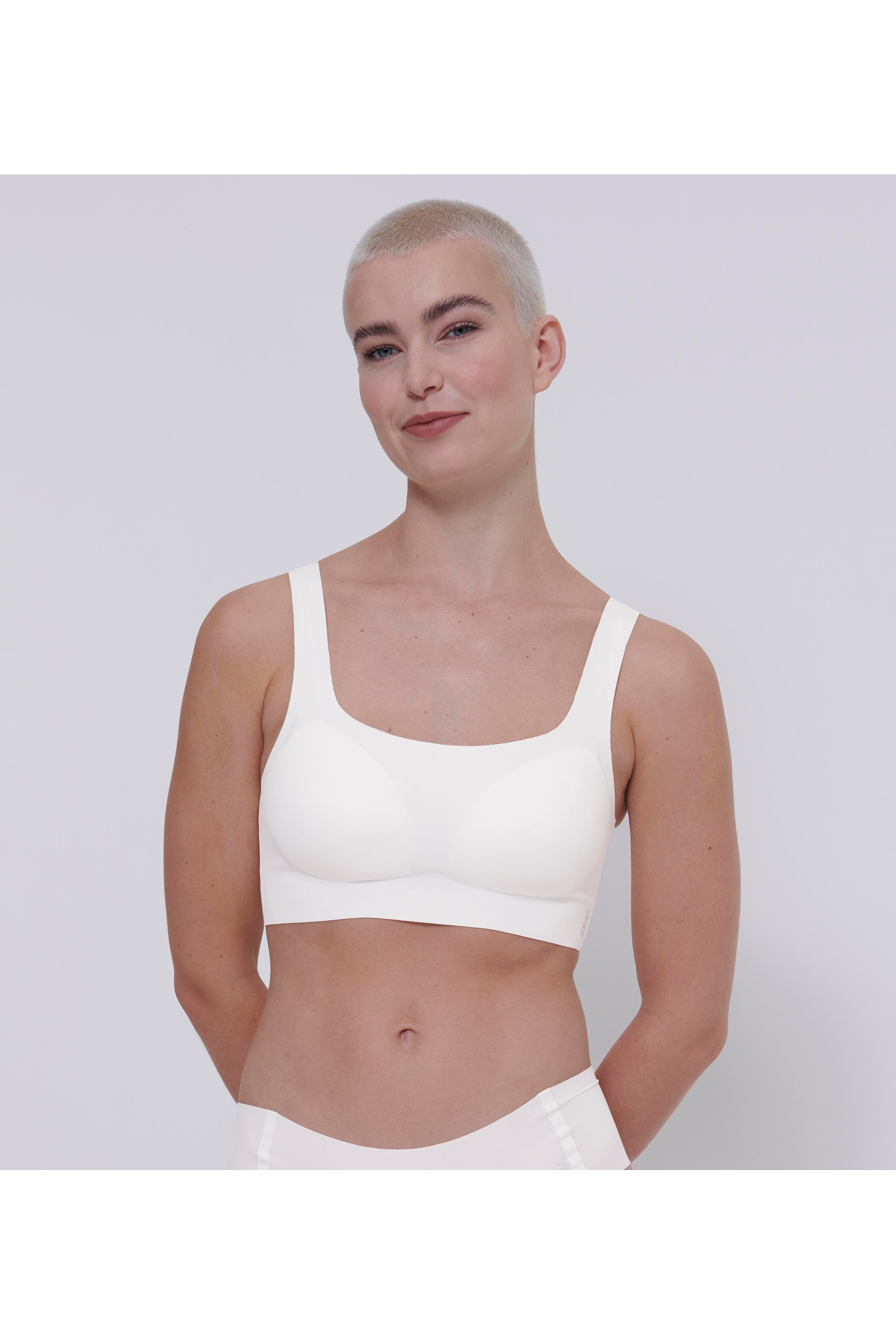 sloggiZERO-Feel Bra LOOKBOOK FRONT 40551603-400788