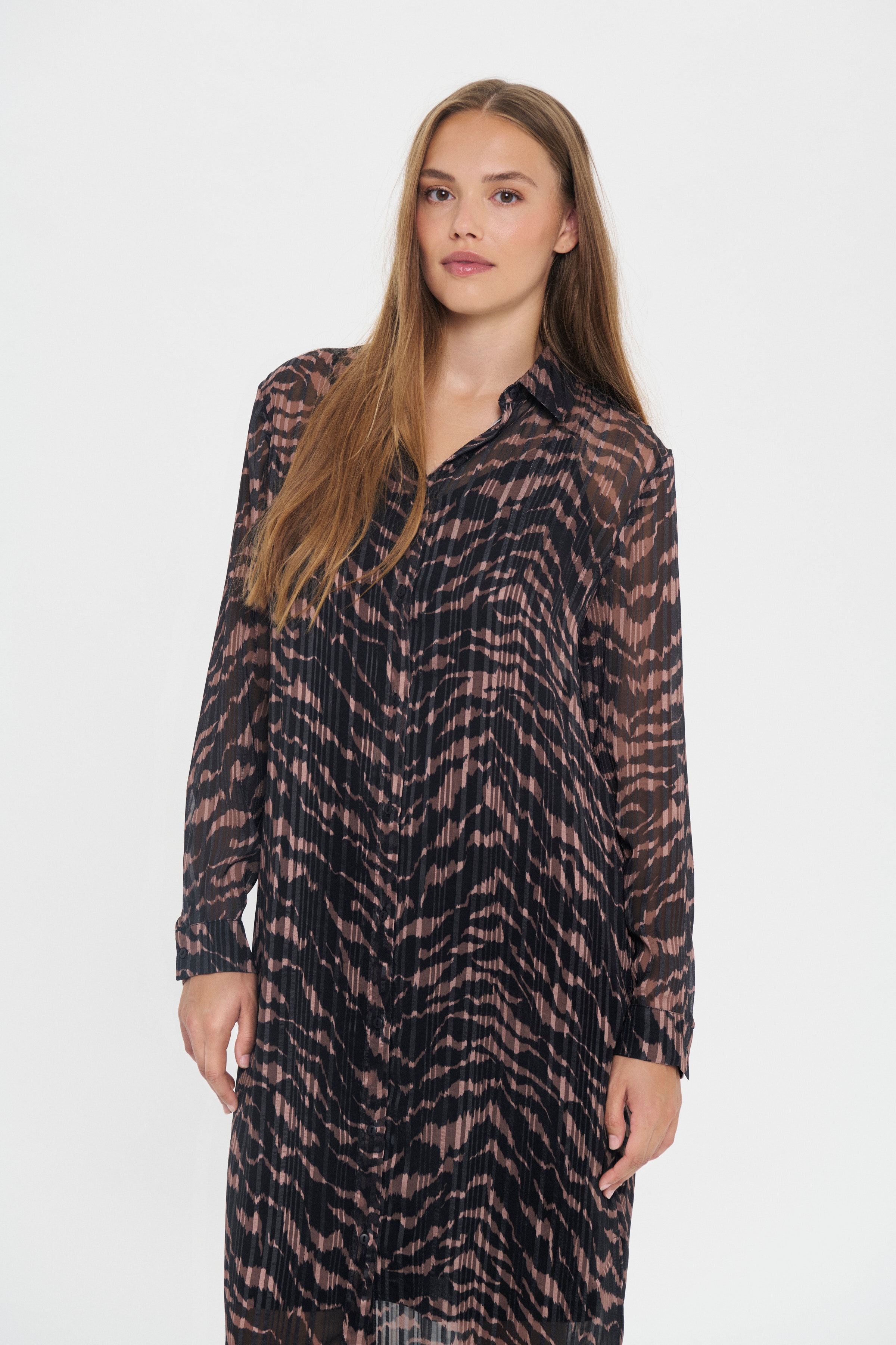 NestaSZ Klänning LOOKBOOK FRONT 30514572-304346