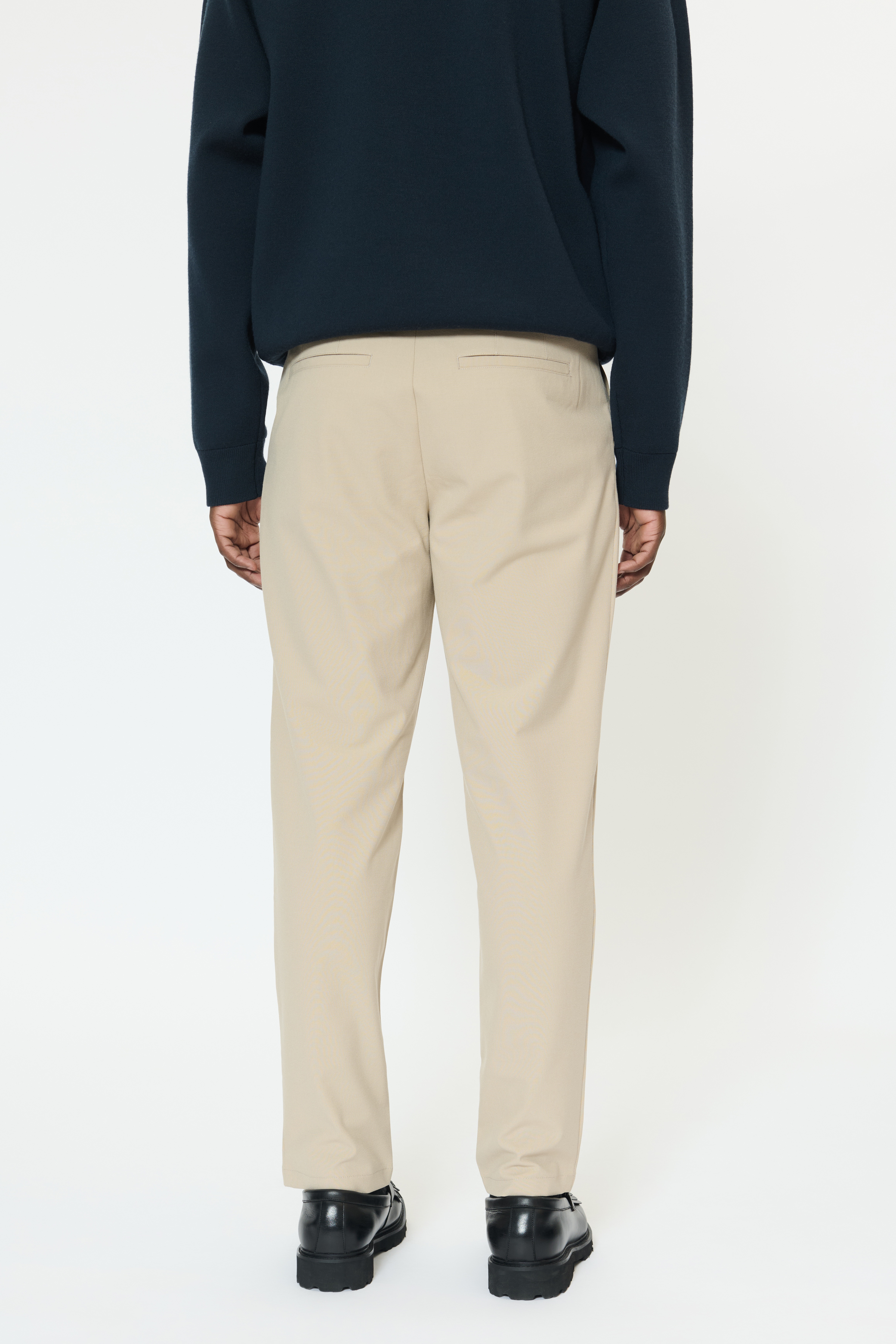 MAkian Trousers LOOKBOOK BACK 30207631-161105