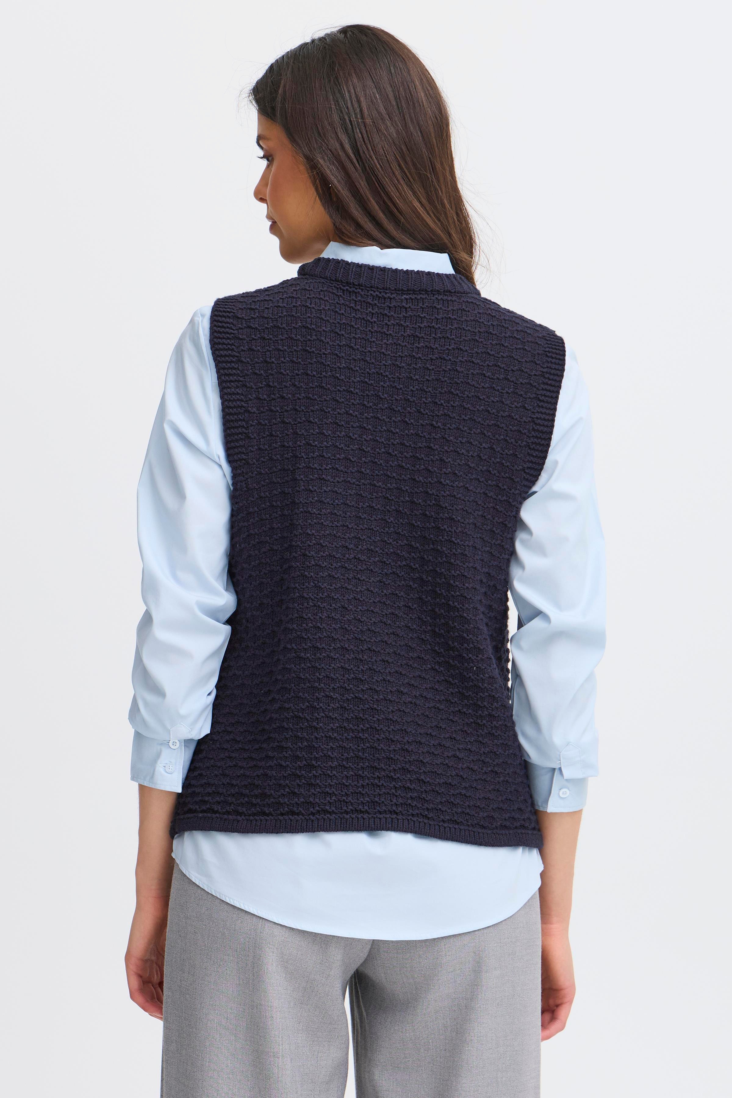 FRKENNA Waistcoat LOOKBOOK BACK 20615953-193924