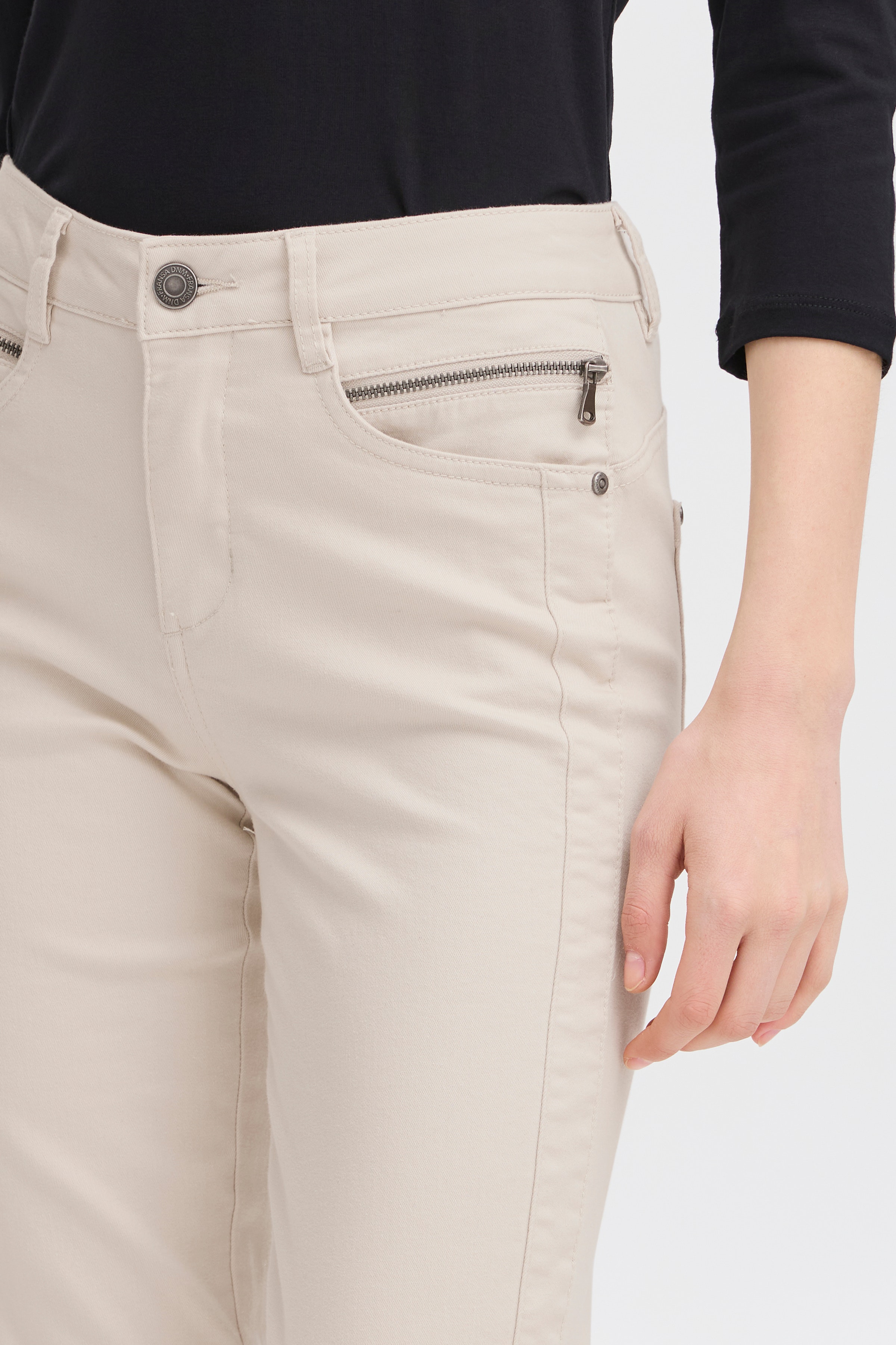 FRLOMAX Trousers LOOKBOOK DETAIL 20612380-130000