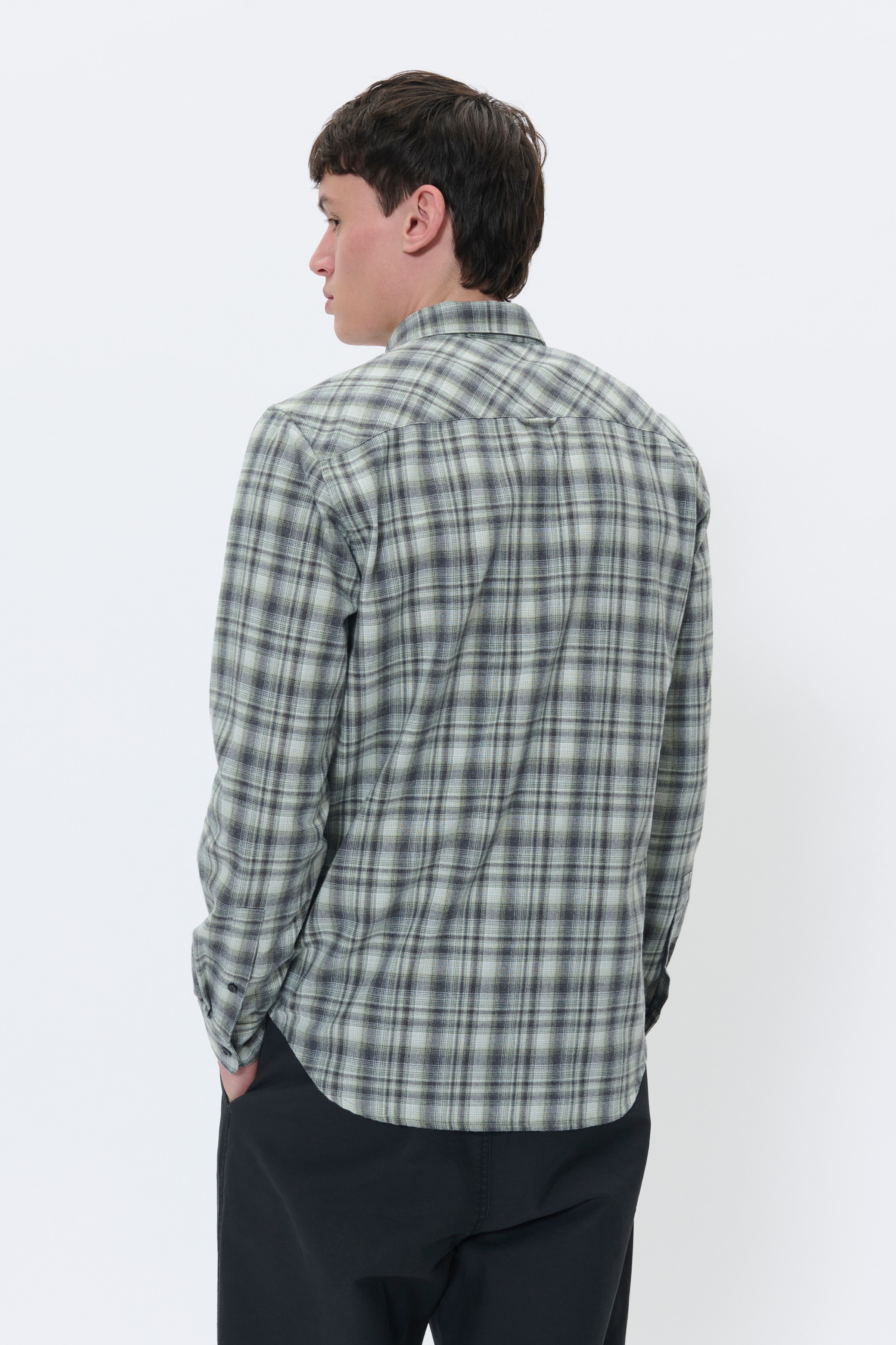 MAtrostol Shirt LOOKBOOK BACK 30208524-190515