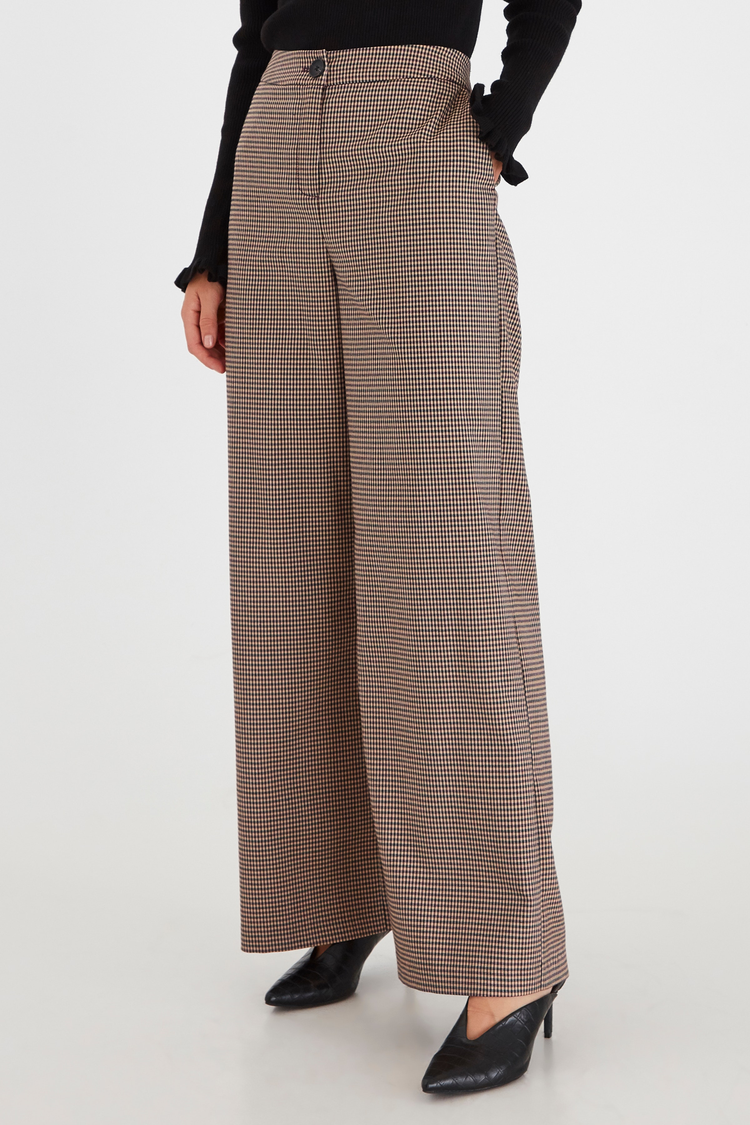 BYERIN Bukser LOOKBOOK FRONT 20808805-200483