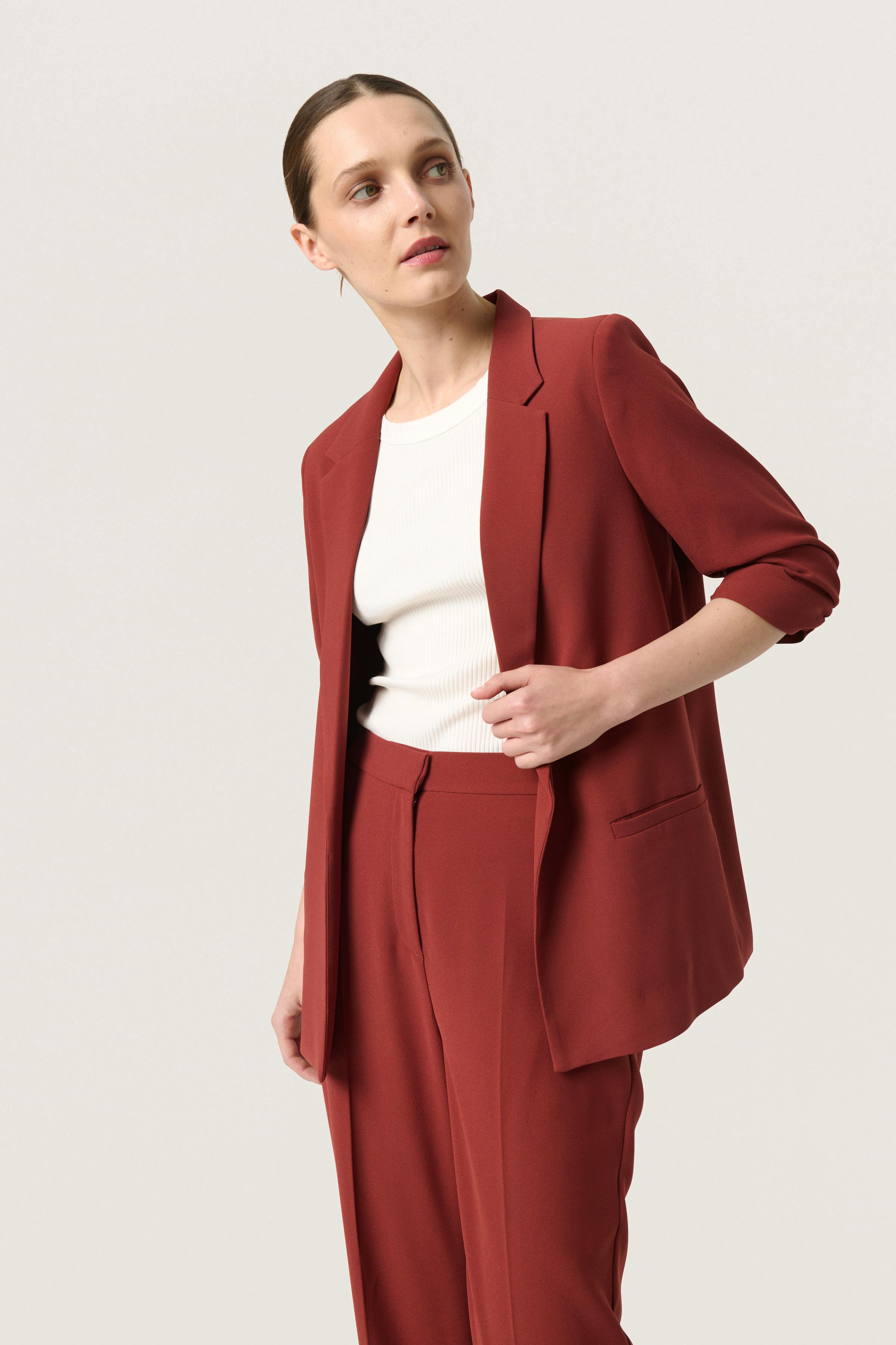 SLShirley Blazer LOOKBOOK FRONT 30403608-191338