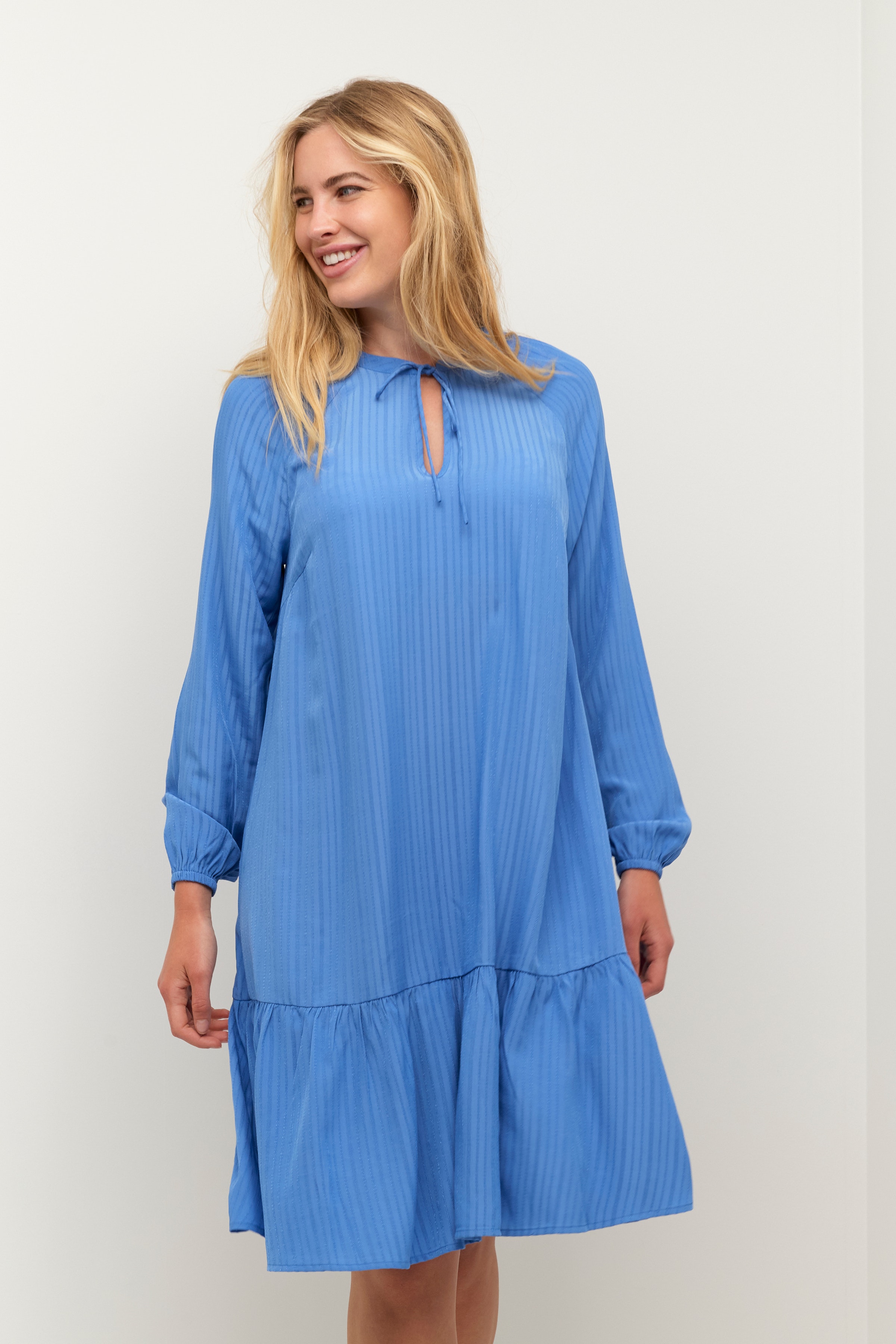 KAsilvia Kjole LOOKBOOK FRONT 10507360-184039