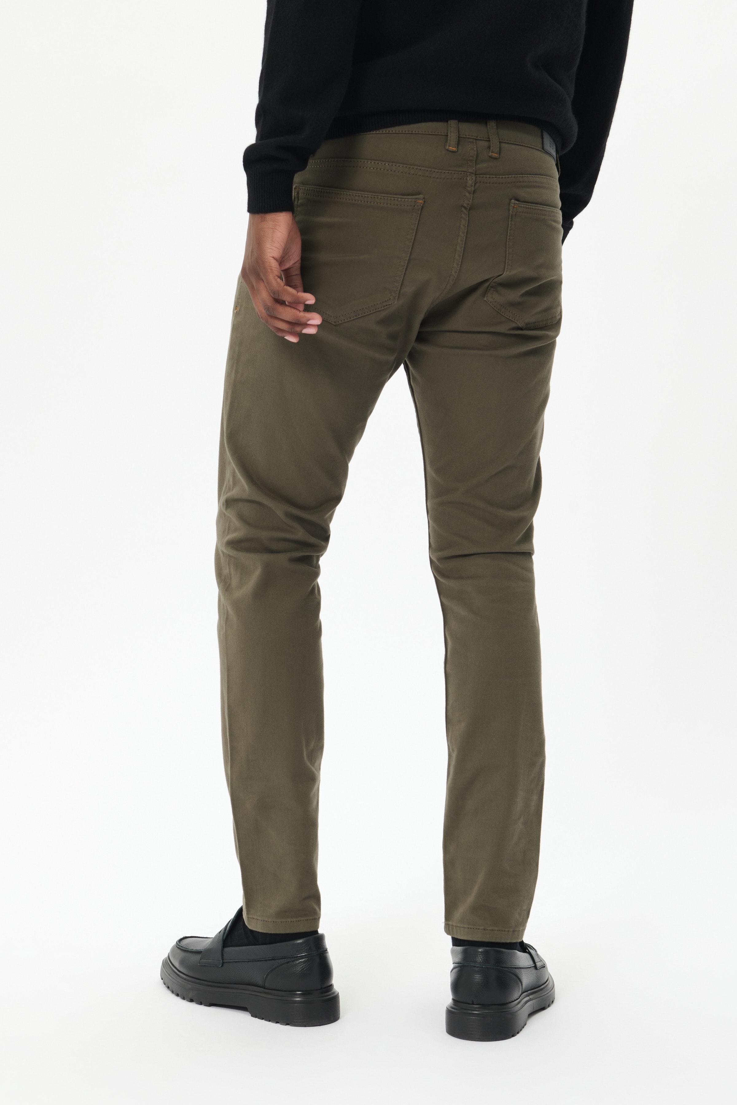 MApete Trousers LOOKBOOK BACK 30205683-190515