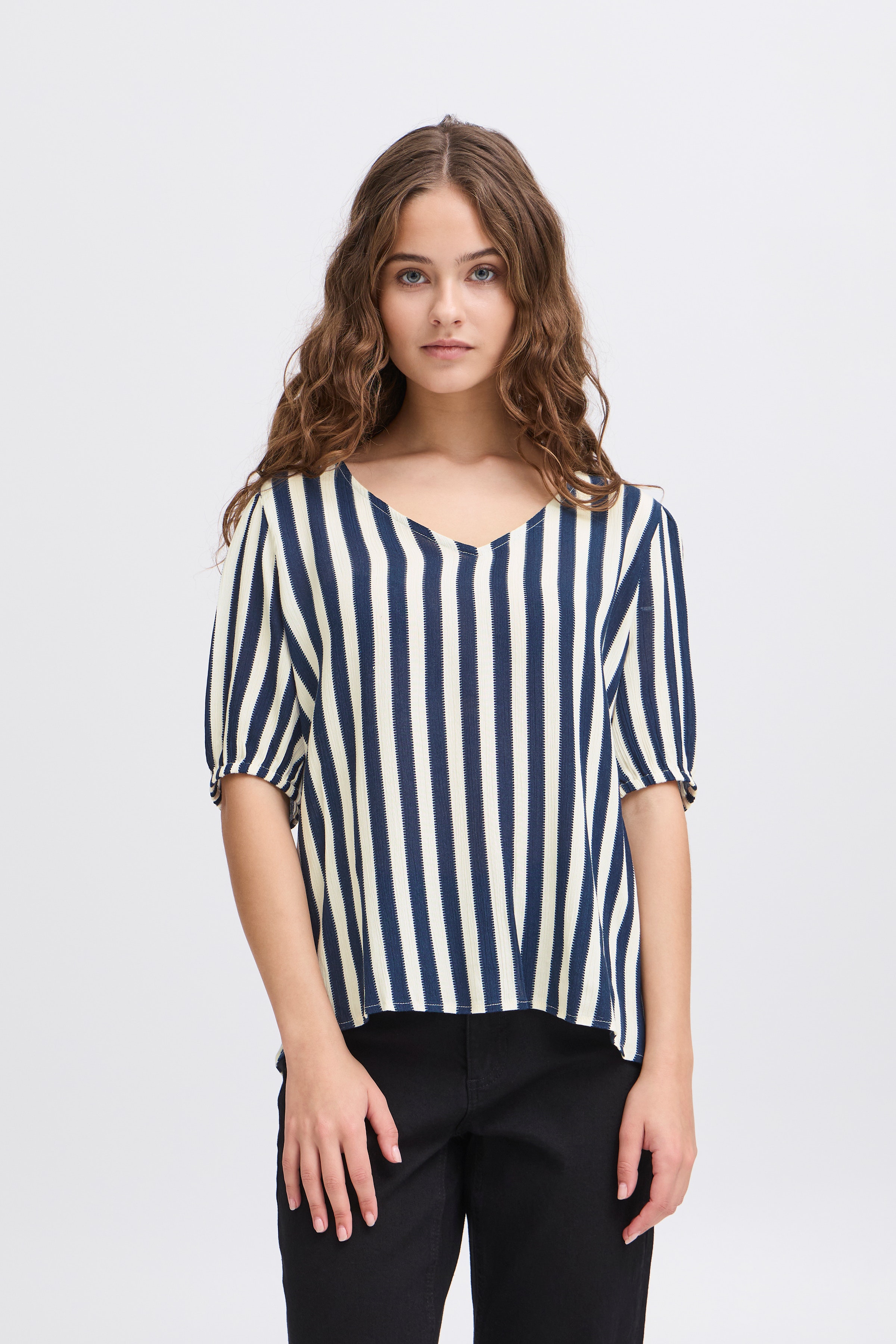 IHMARRAKECH Kortermet bluse LOOKBOOK FRONT 20122973-204479