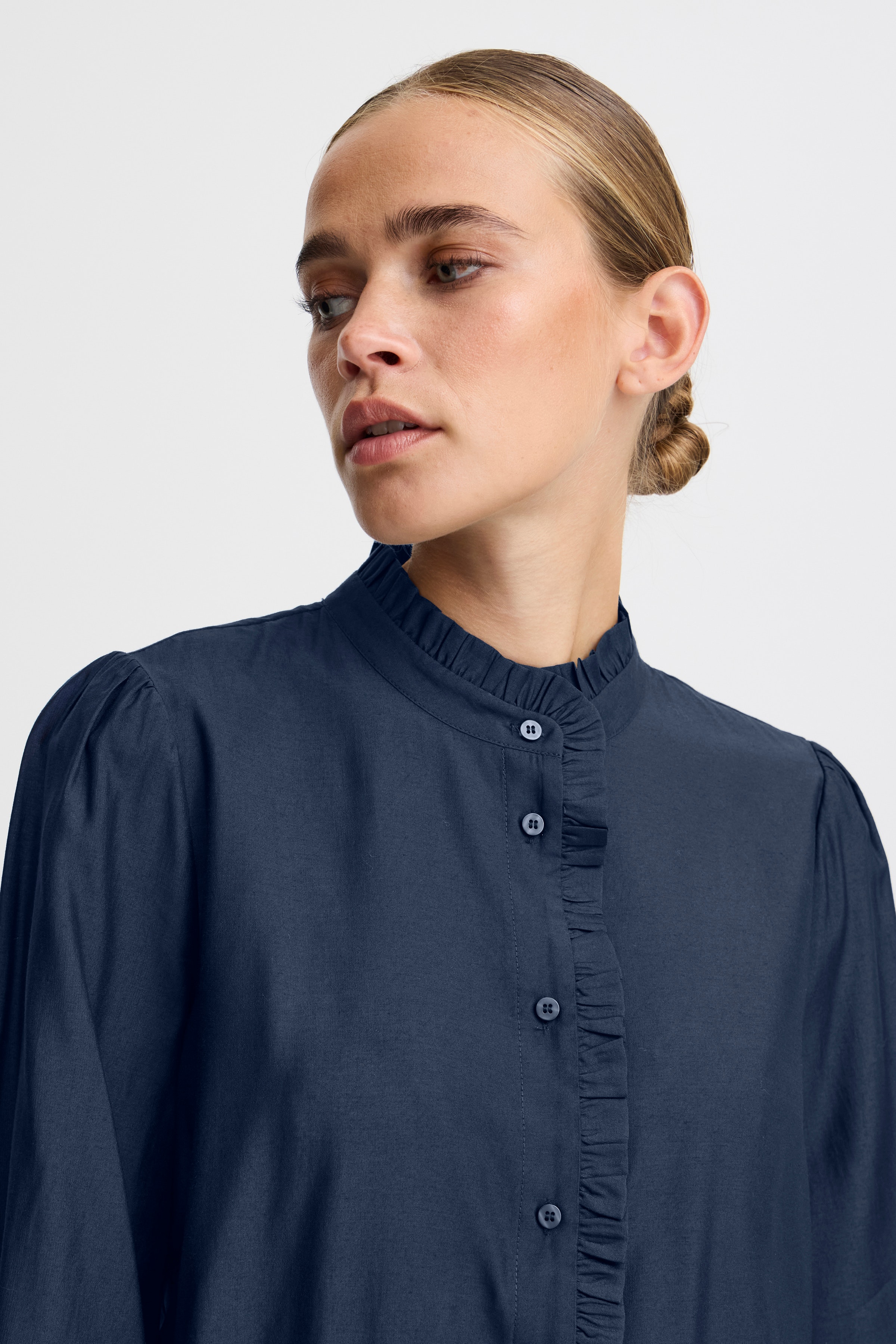 IHKARLANI Skjorte LOOKBOOK DETAIL 20121887-194010