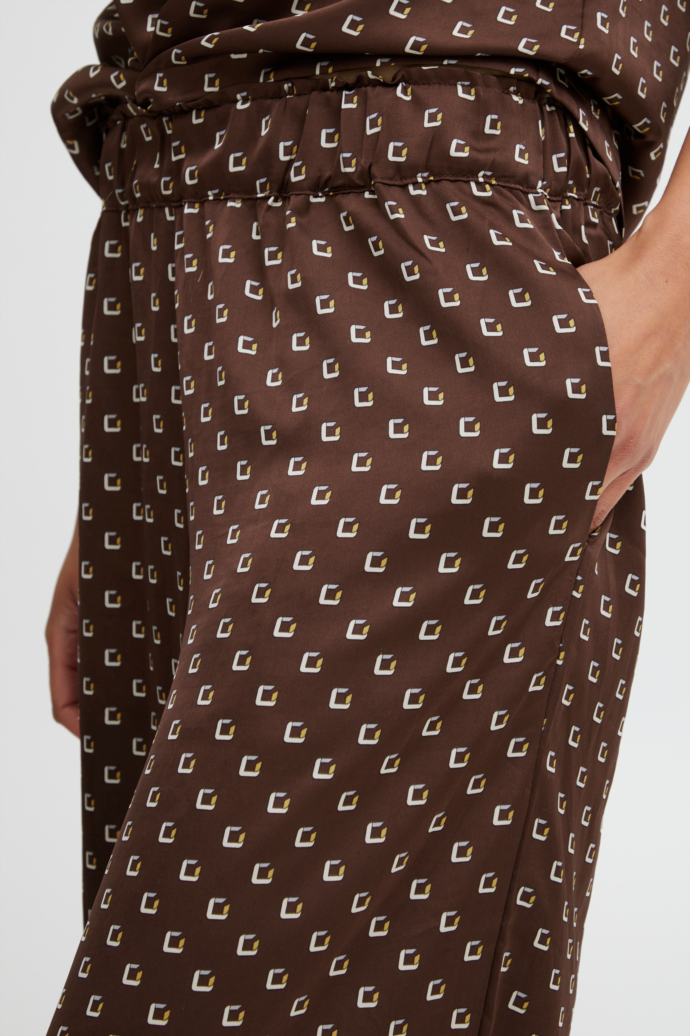 IXINGIS Bukser LOOKBOOK DETAIL 20116602-201863