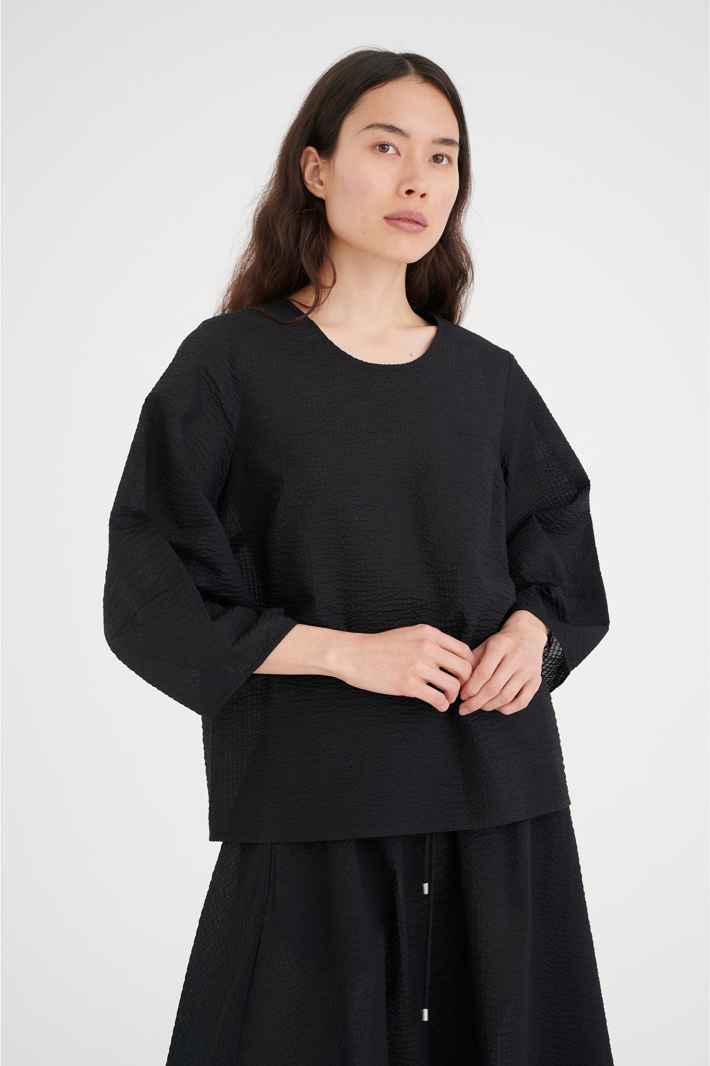 YancaIW Blus LOOKBOOK FRONT 30106409-194008