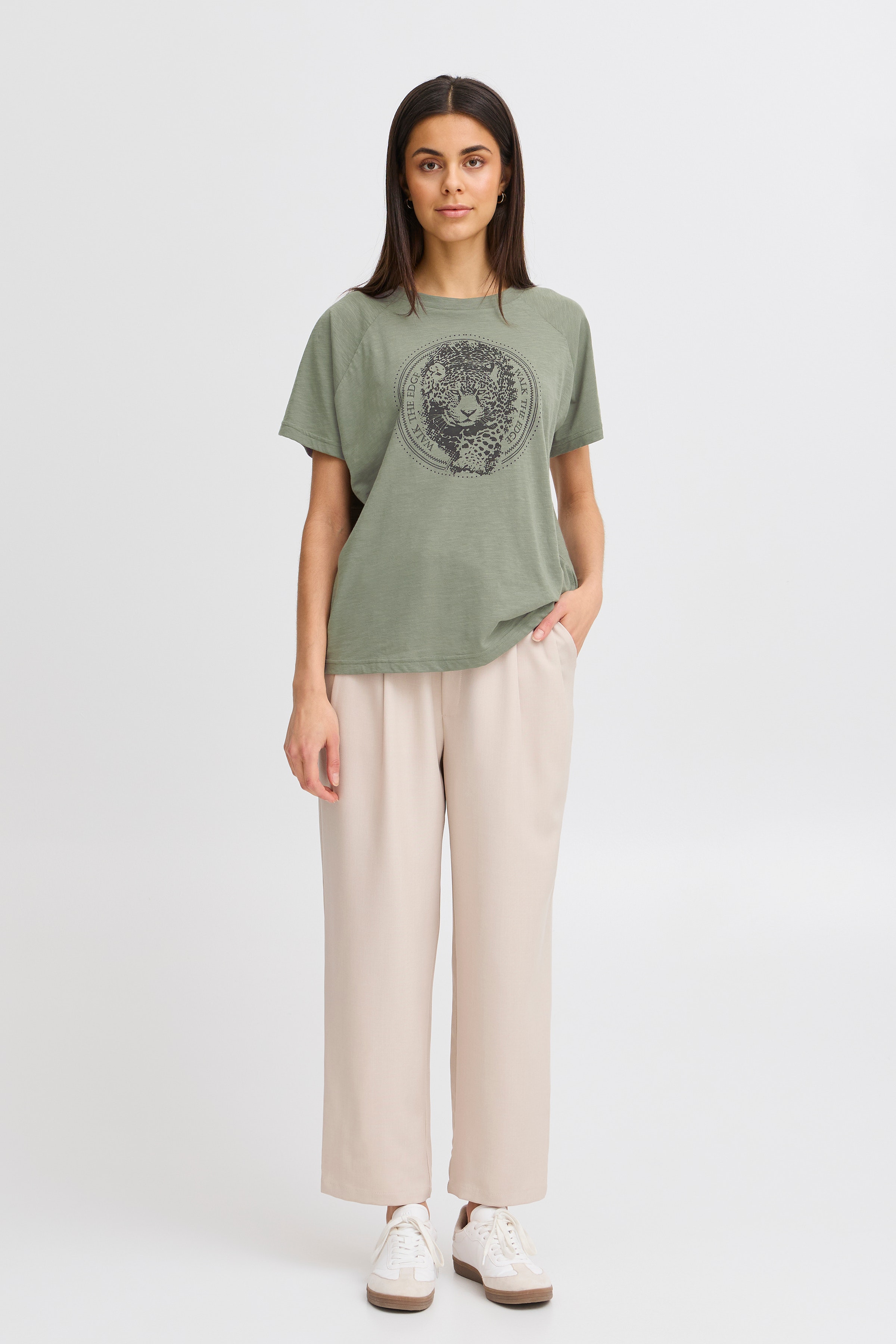 FRELINA T-shirt LOOKBOOK FRONT 20615456-204495