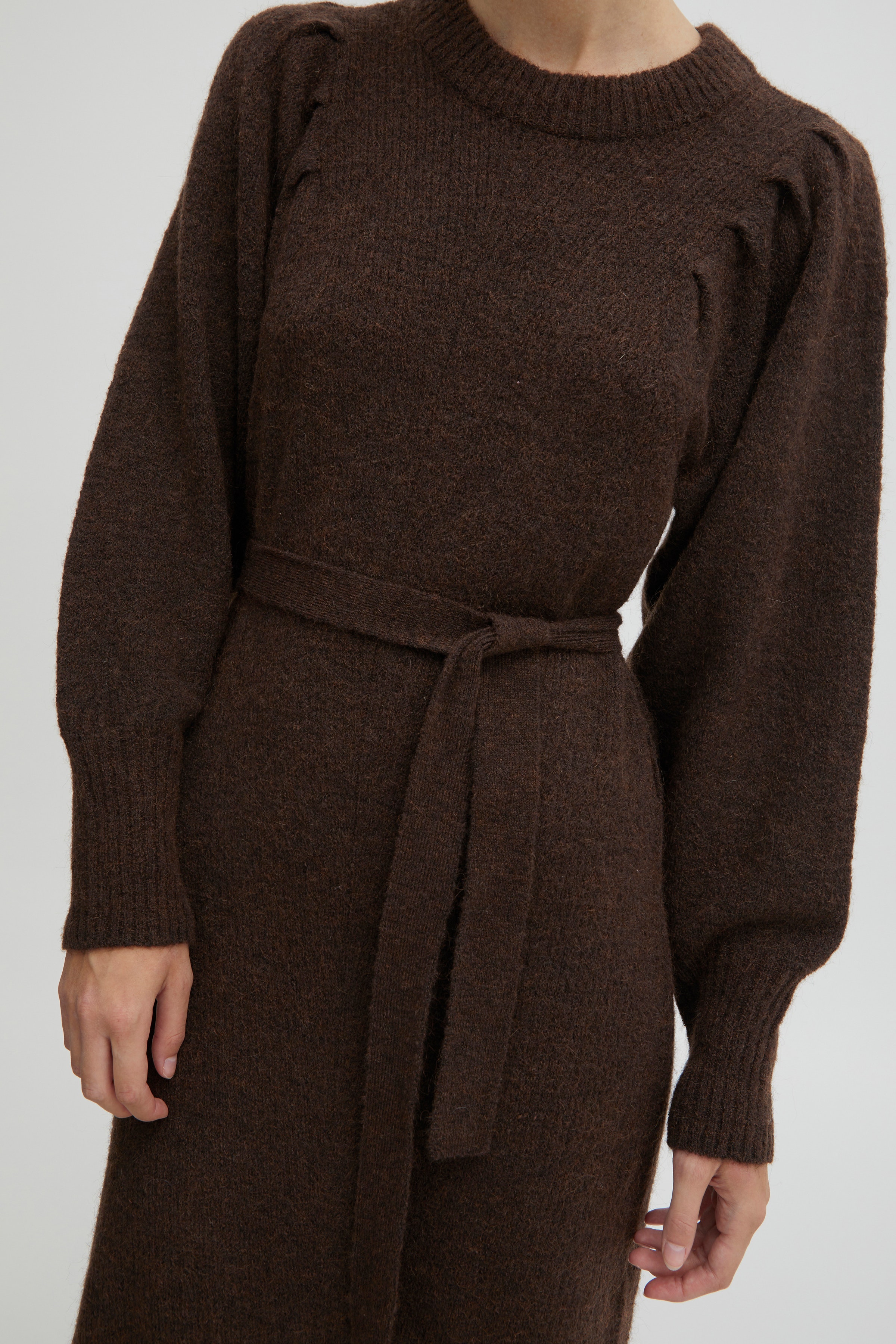 IHJORDAN Kjole LOOKBOOK DETAIL 20116664-191015