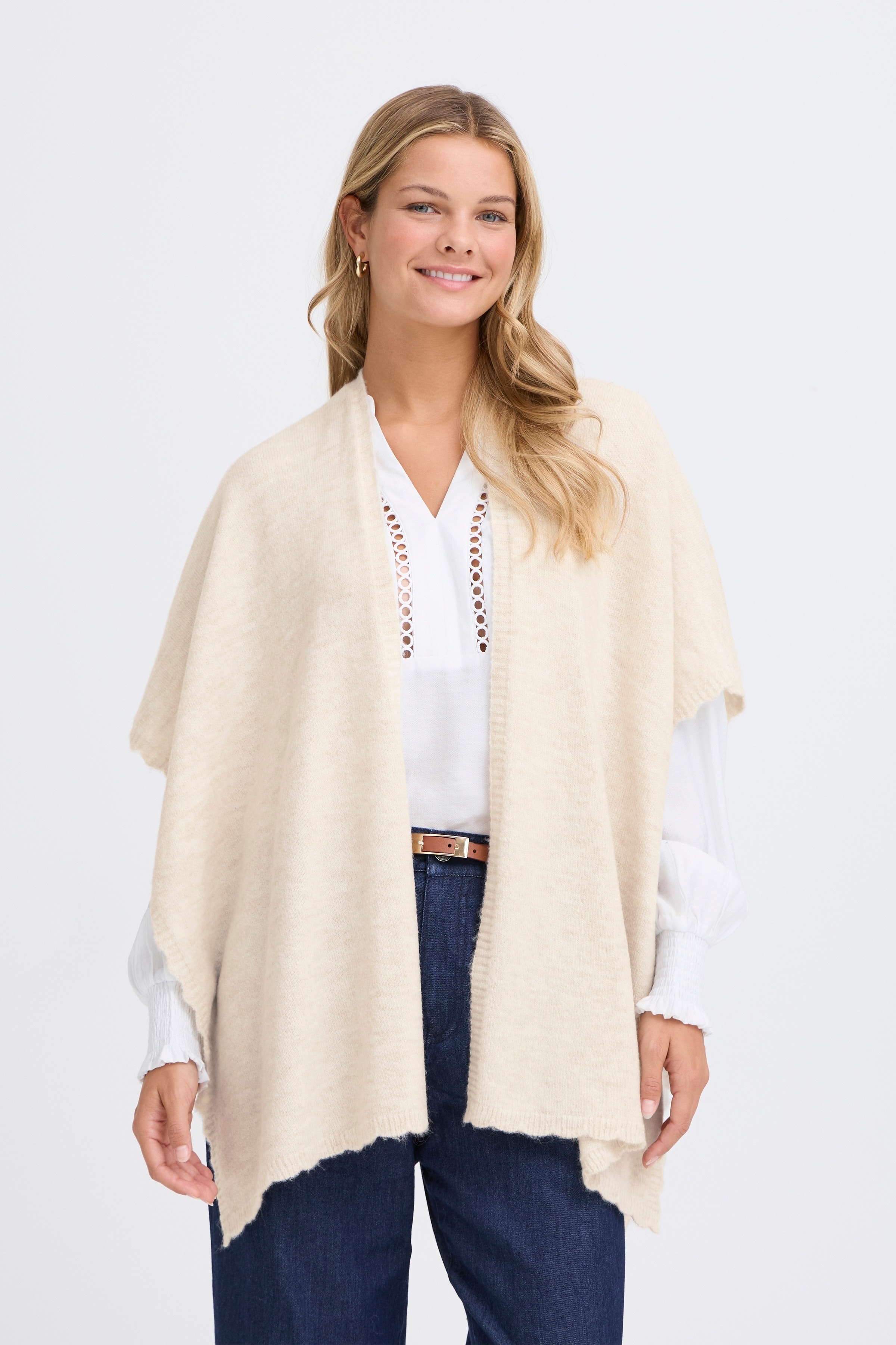 FRELISE Poncho LOOKBOOK FRONT 20617677-1304011