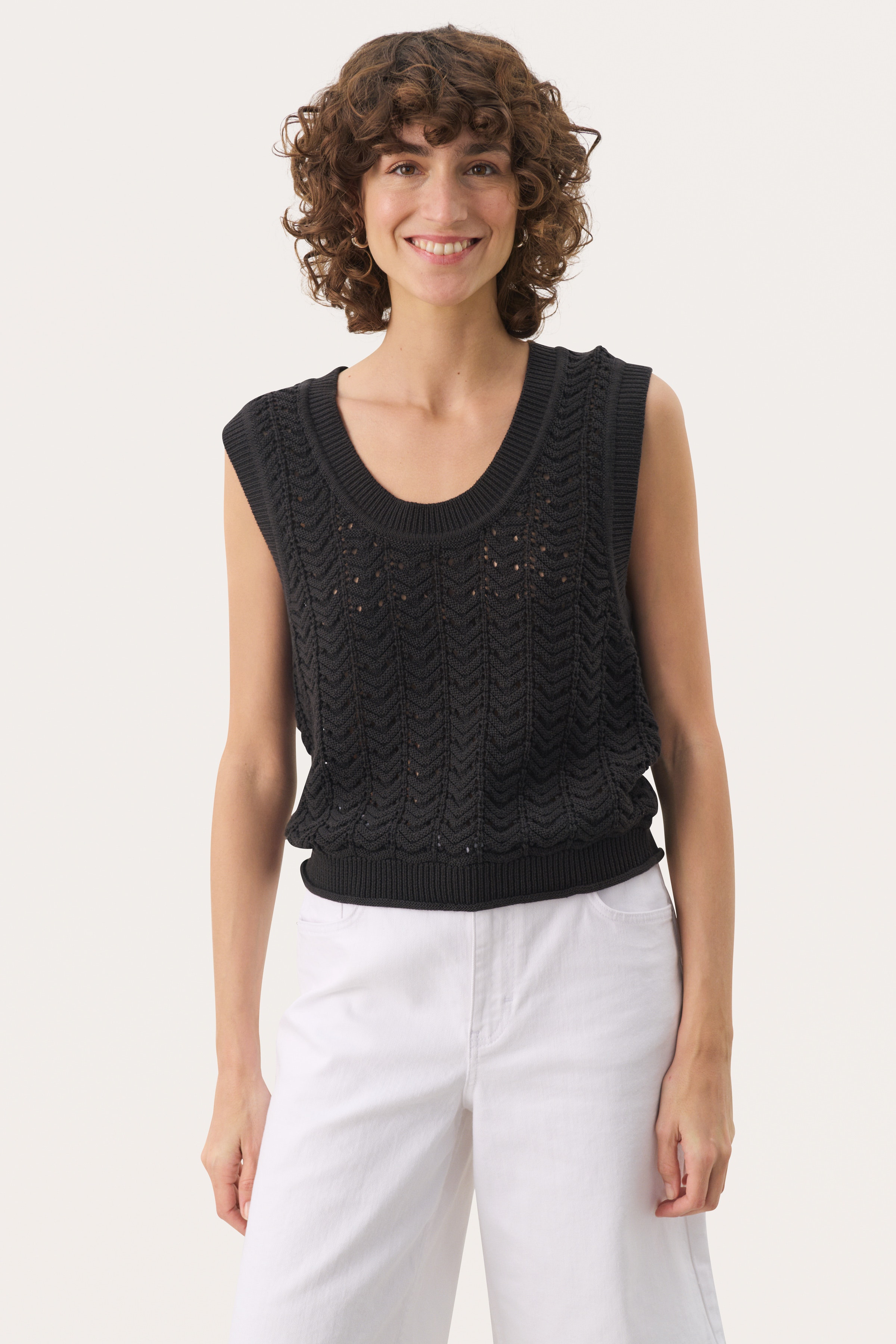 RadkaPW Väst LOOKBOOK FRONT 30309683-194008