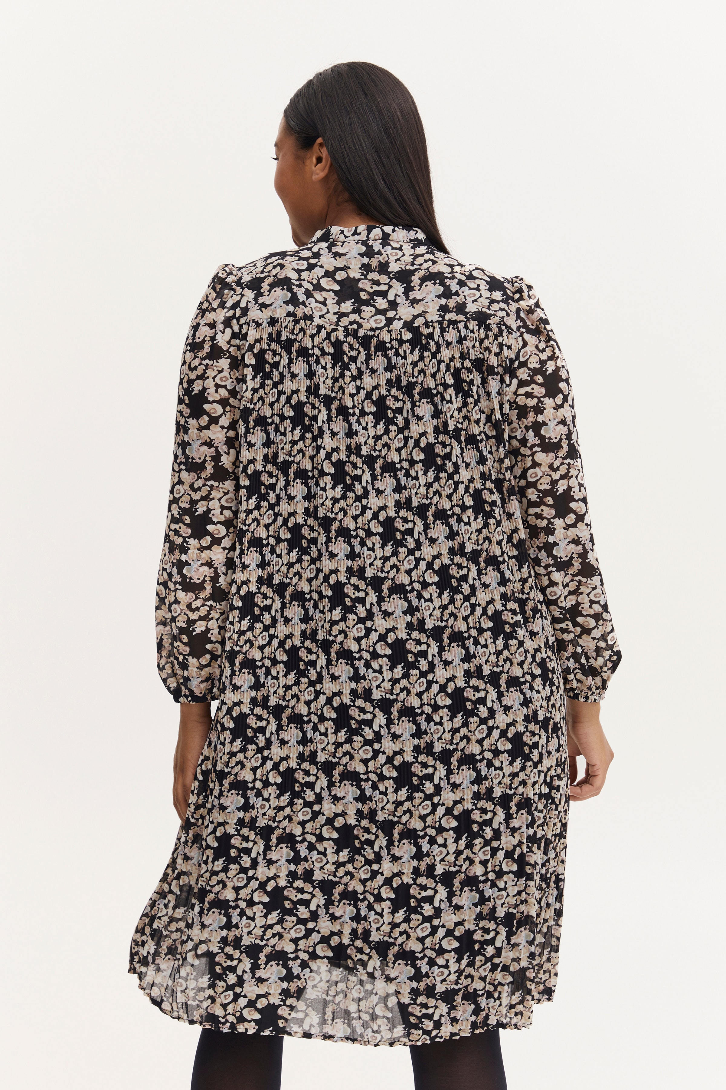 FPLINDA Kjole LOOKBOOK BACK 20611449-200115