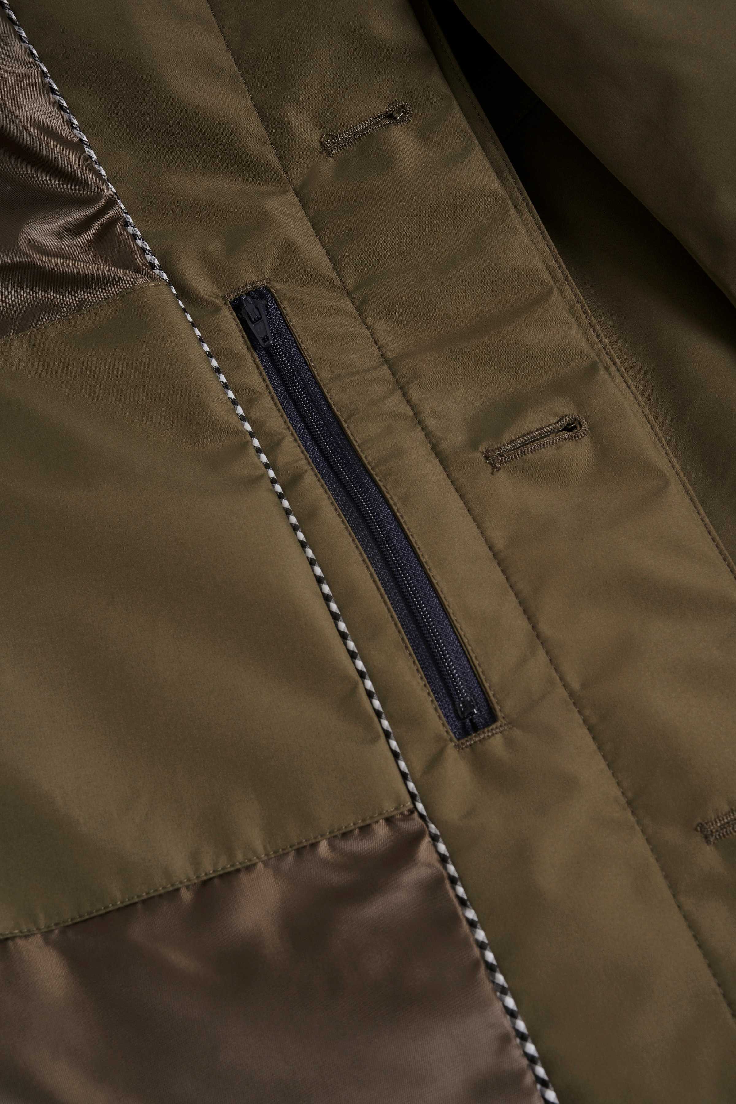 MAmiles Coat PACK DETAIL 30204455-190515