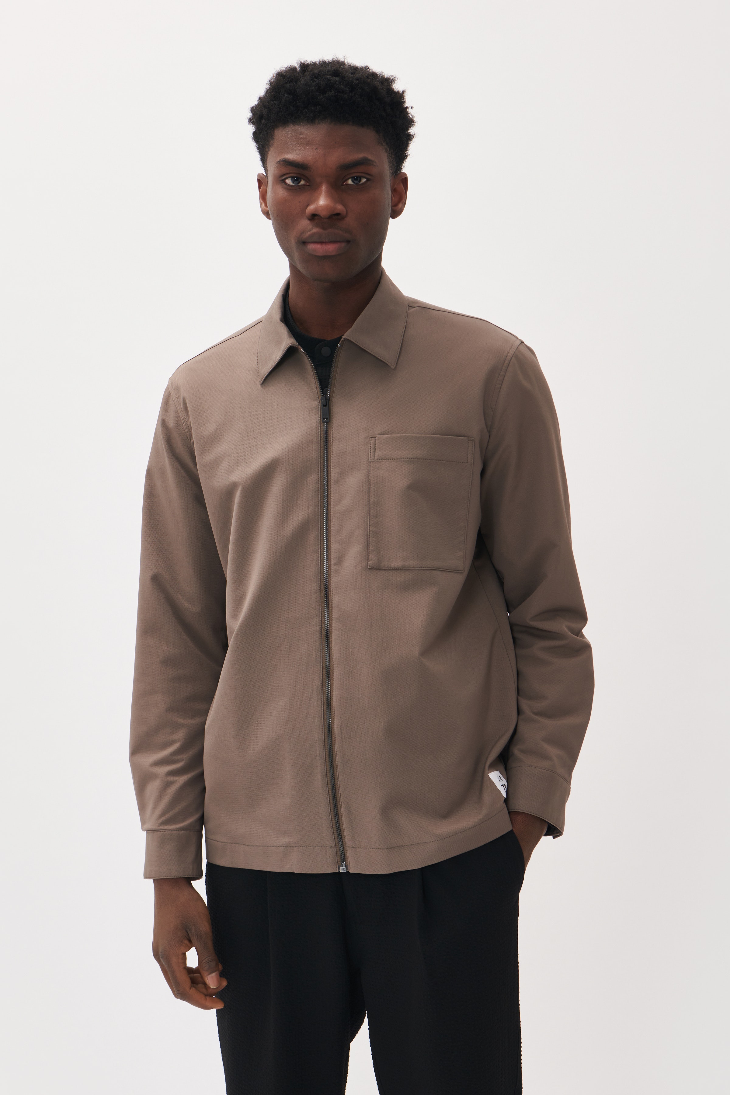 MAtanner M73 Overshirt LOOKBOOK FRONT 30207527-190808