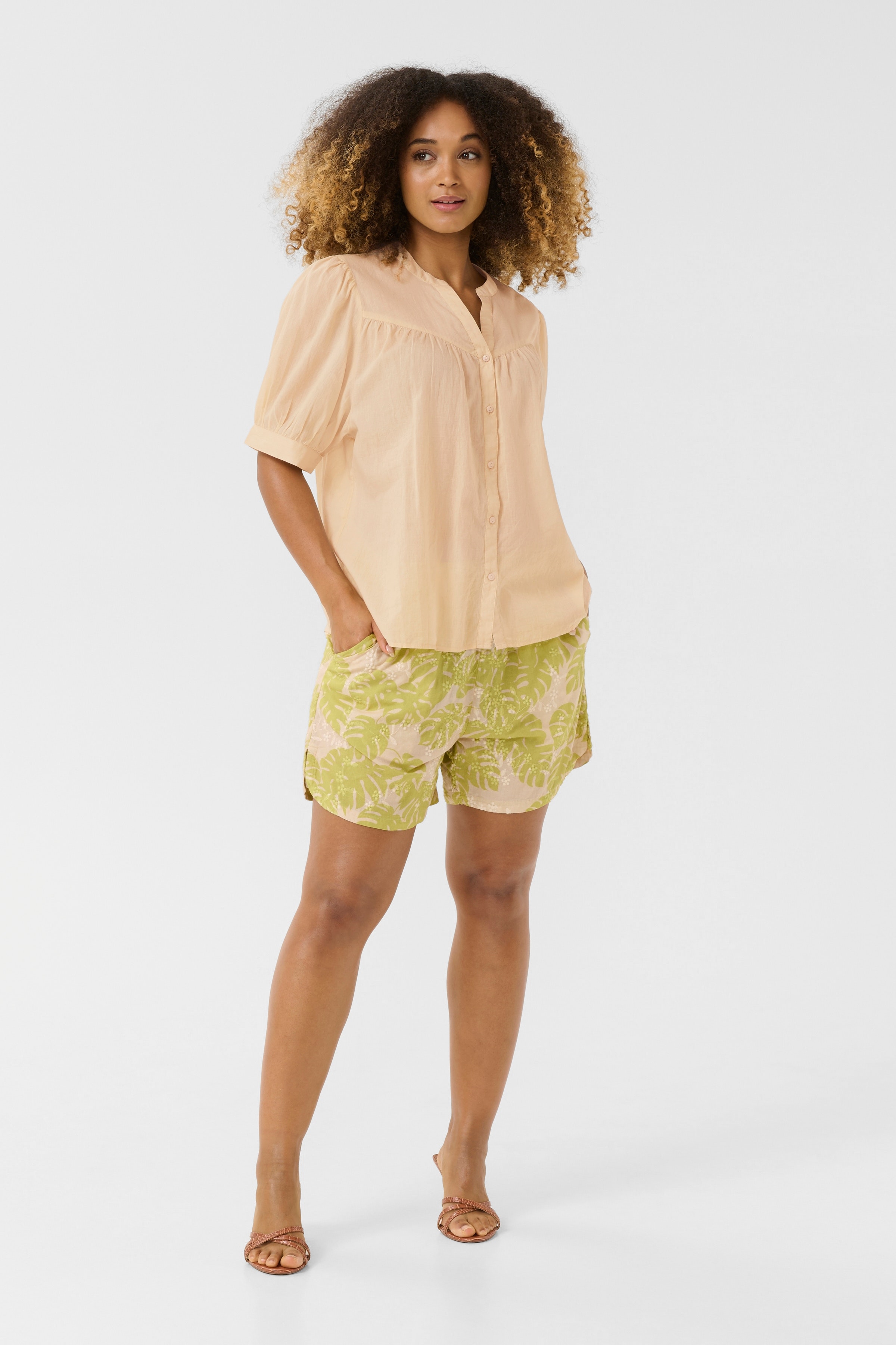 CUcybelle Hemd LOOKBOOK FRONT 50111930-141209
