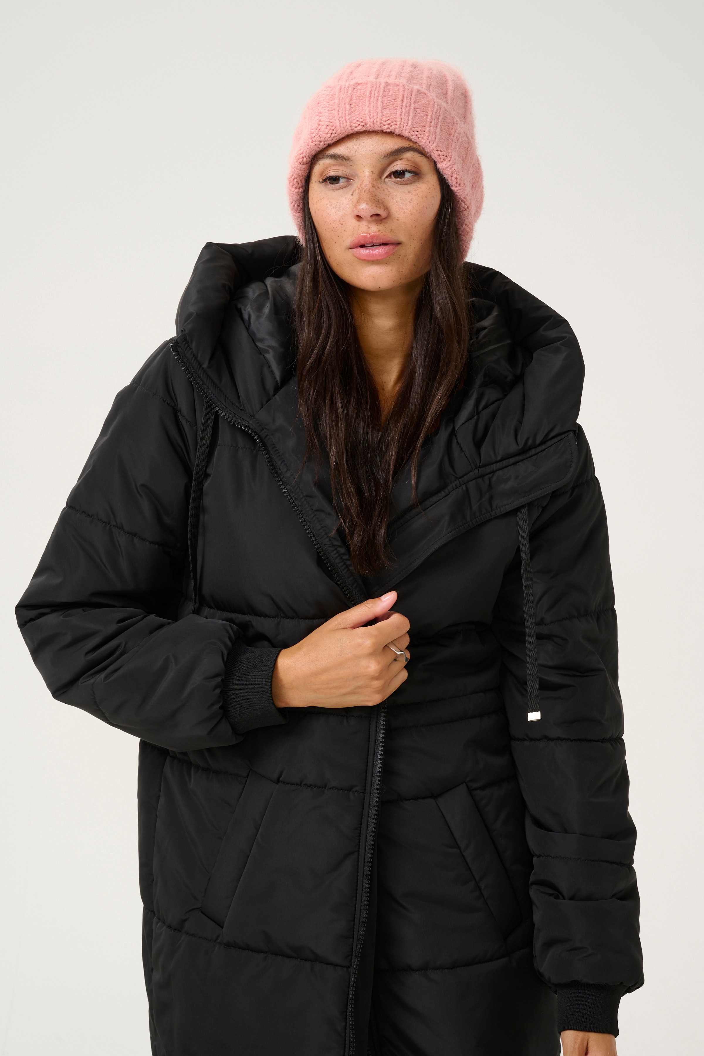 KAadena Hatt LOOKBOOK FRONT 10509903-1715141