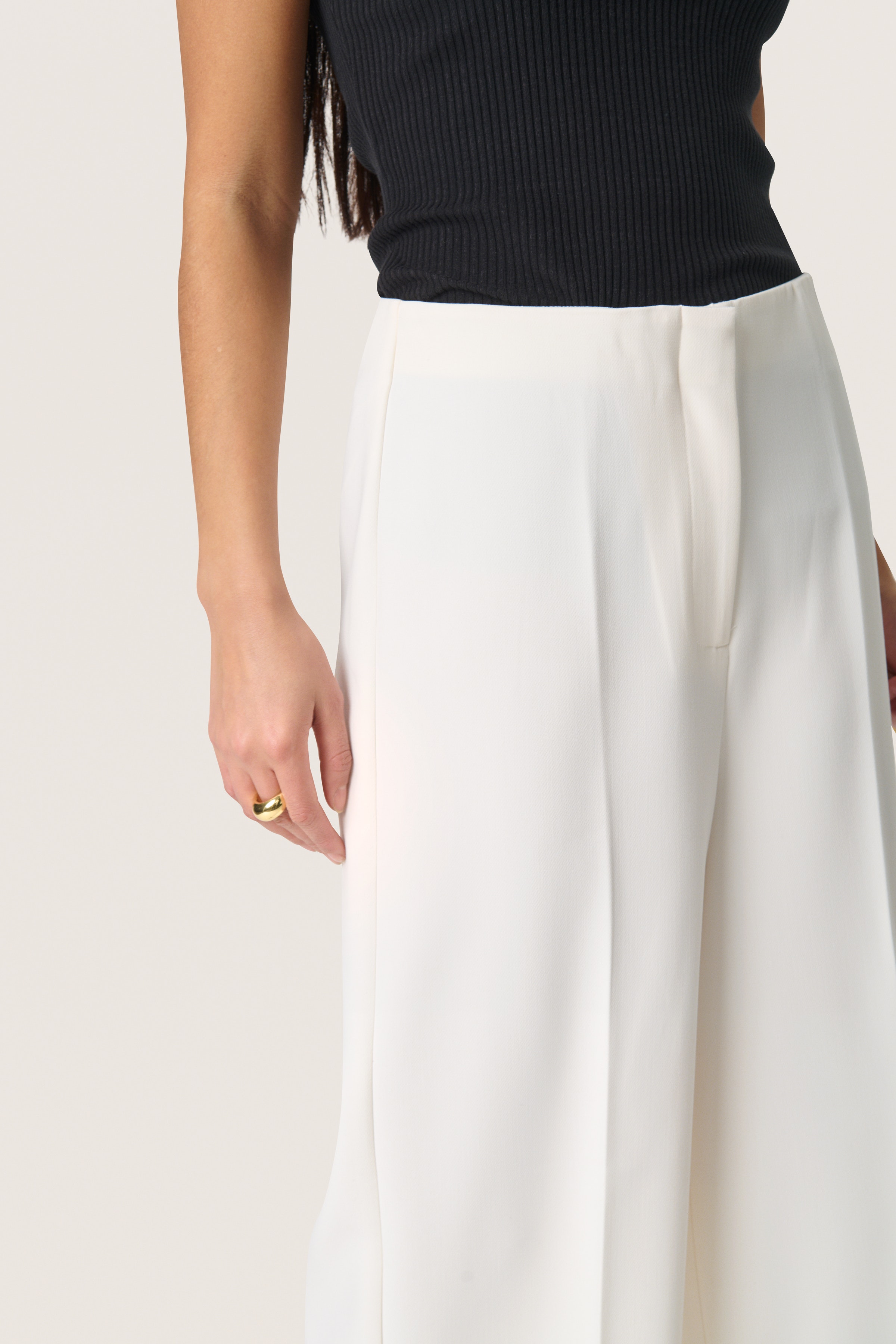 SLCorinne Trousers LOOKBOOK DETAIL 30407013-111001