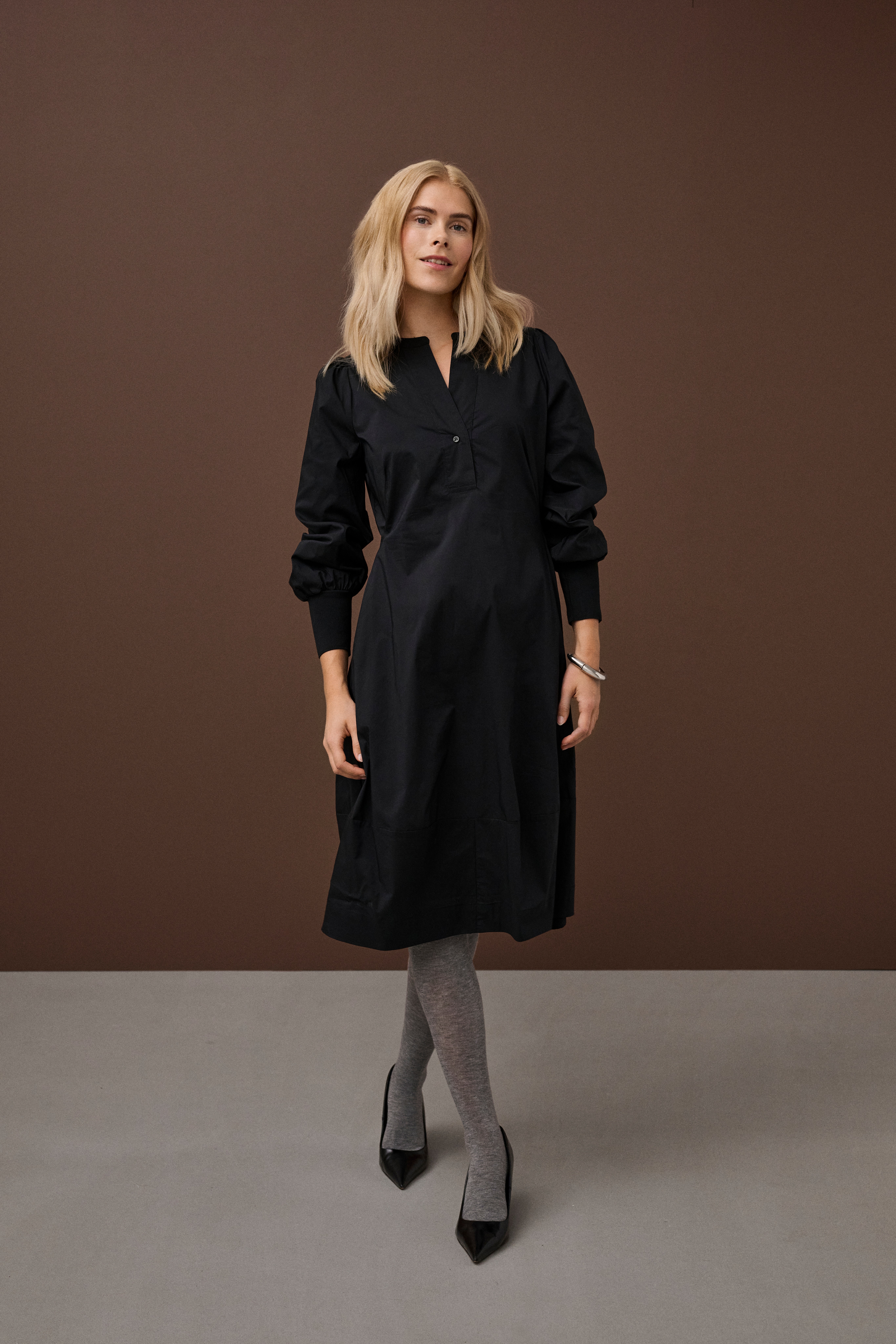 CUantoinett Dress LOCATION NONE 50109363-500012