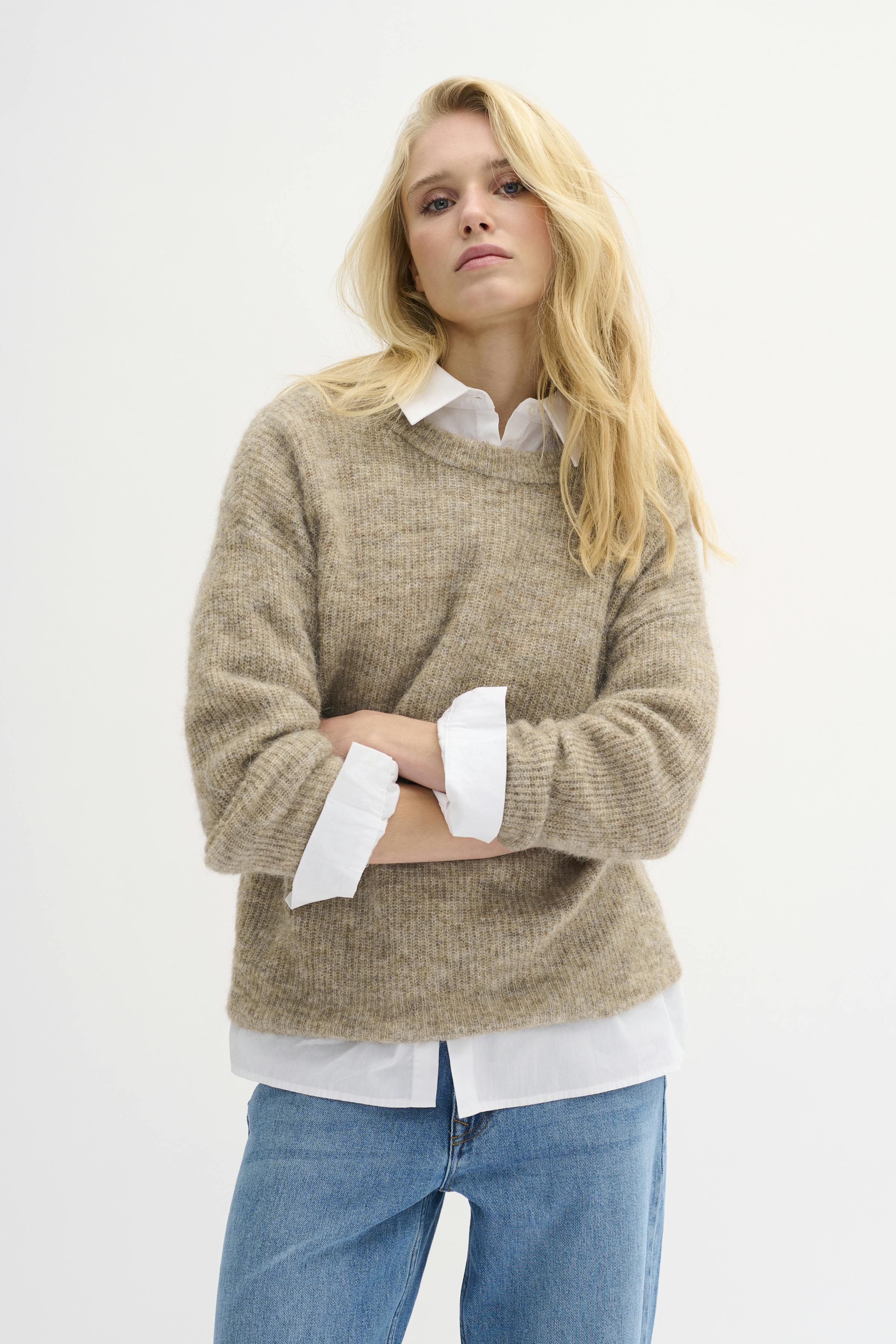 05 Knitted pullover LOOKBOOK FRONT 10703603-1710091