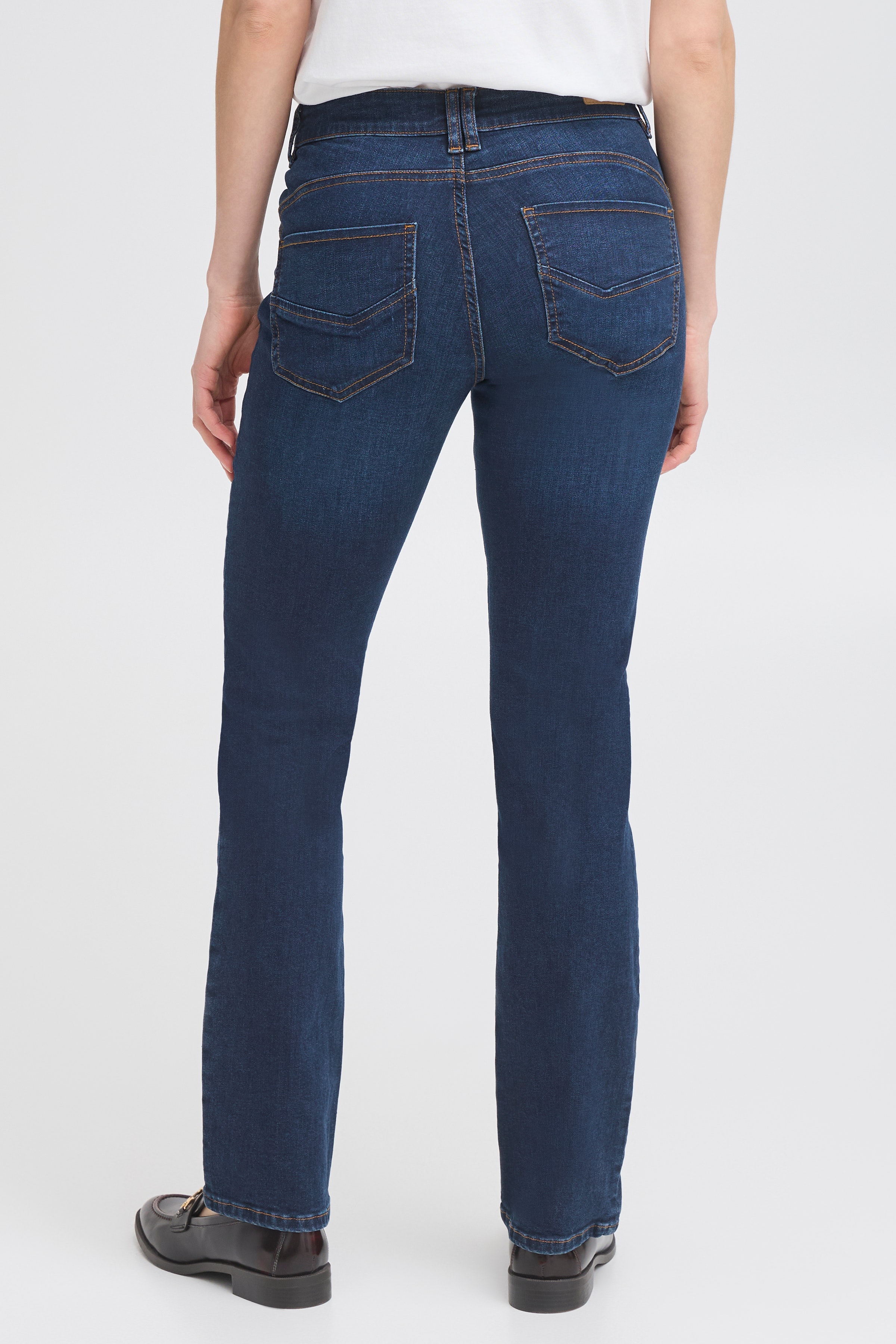 FROVER Jeans LOOKBOOK BACK 20612379-200996