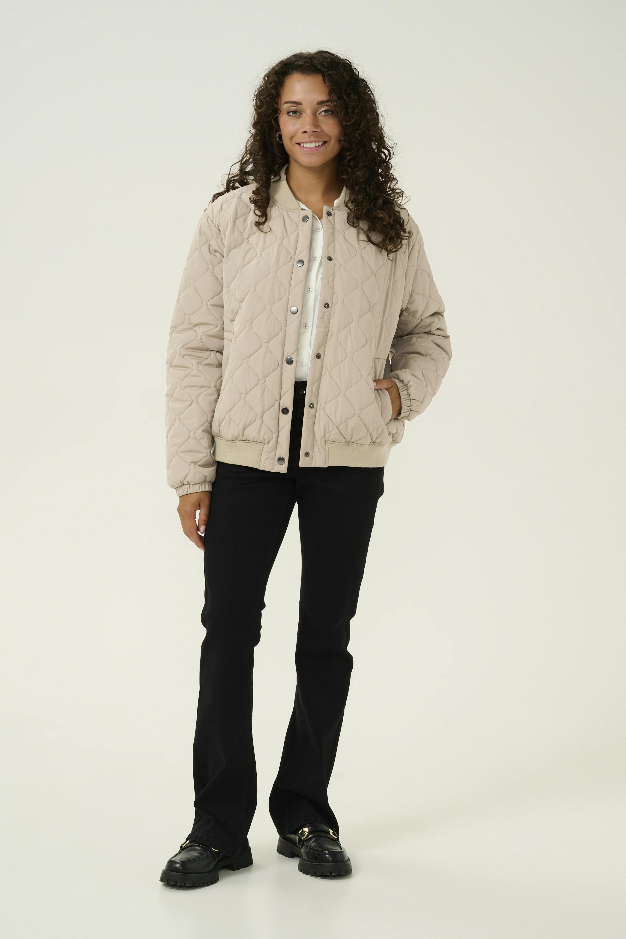 CRArwen Bomber jas LOOKBOOK FRONT 10613653-171312