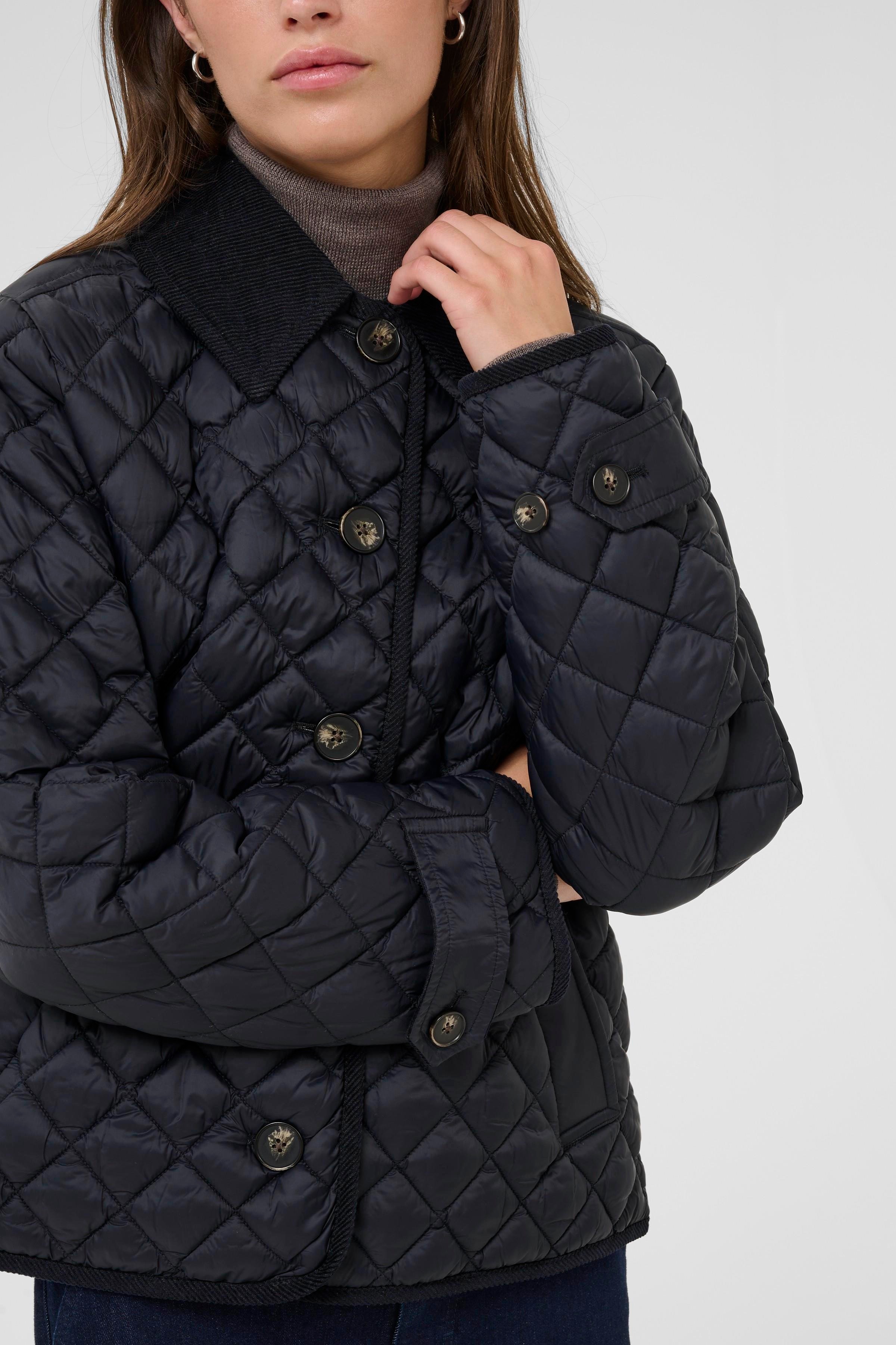 SafiyaPW Oberbekleidung LOOKBOOK DETAIL 30309732-194013