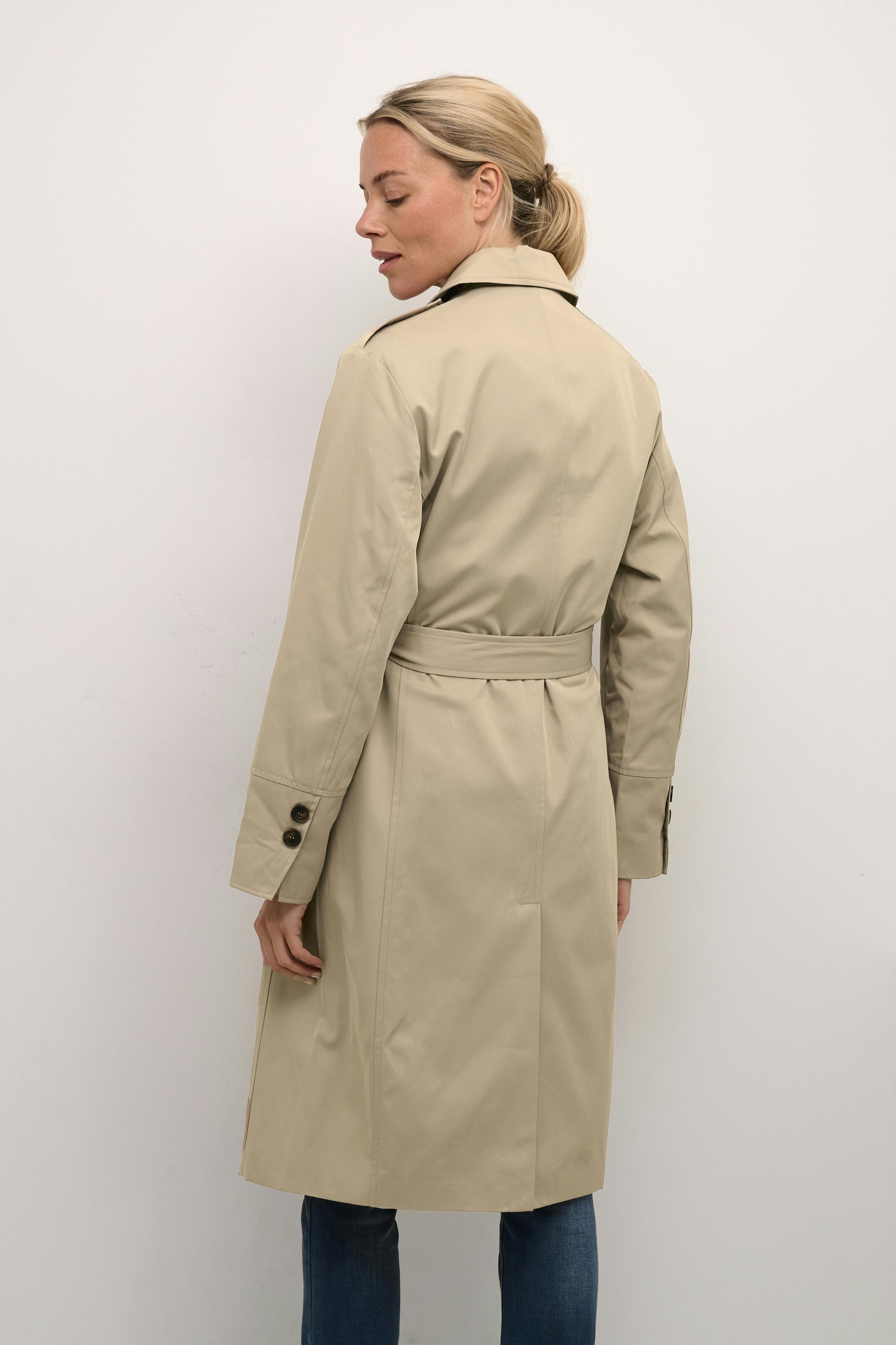 CRNovinna Trenchcoat LOOKBOOK BACK 10612101-171312