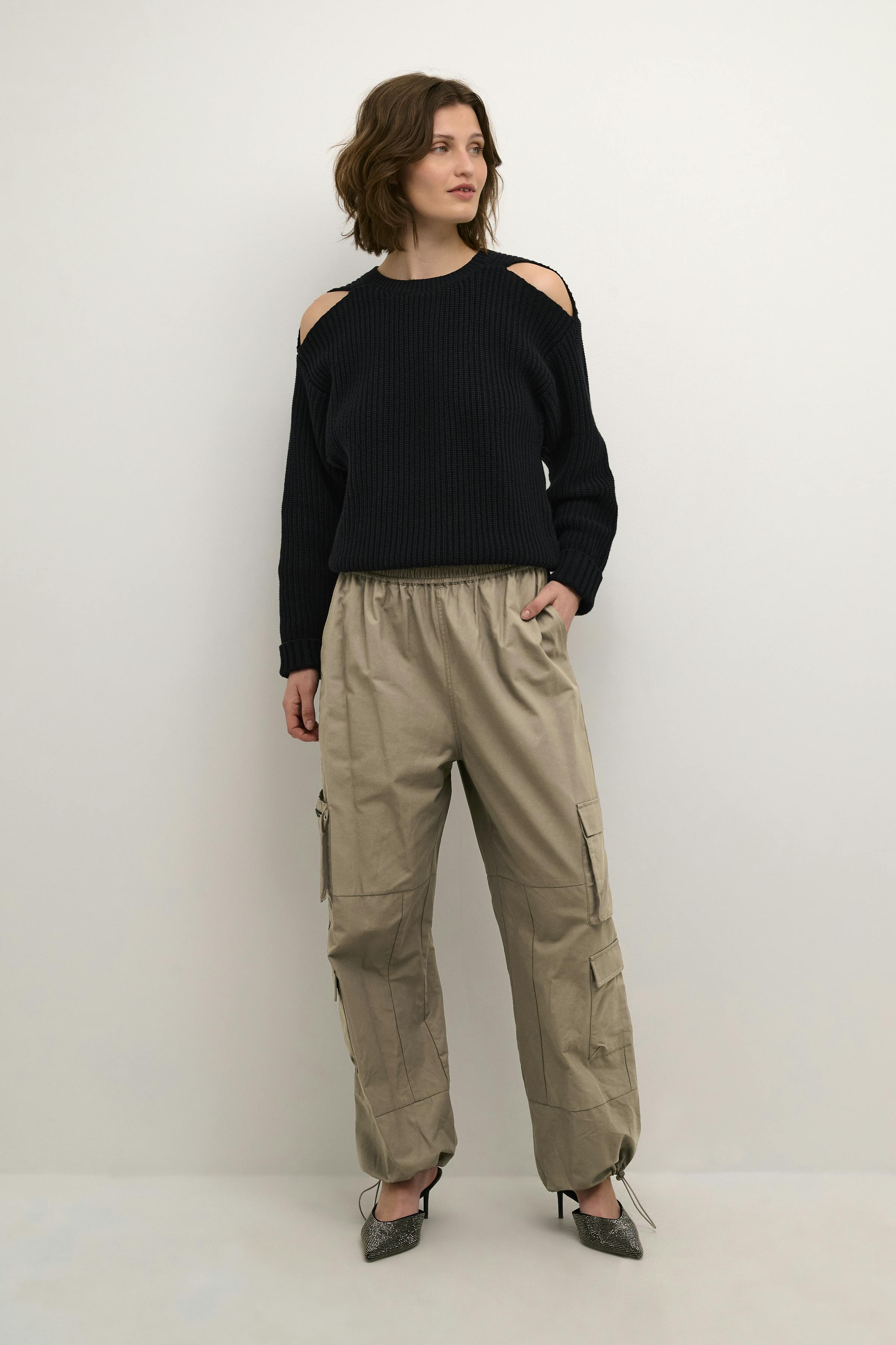 JamieKB Trousers LOOKBOOK FRONT 10104434-181112