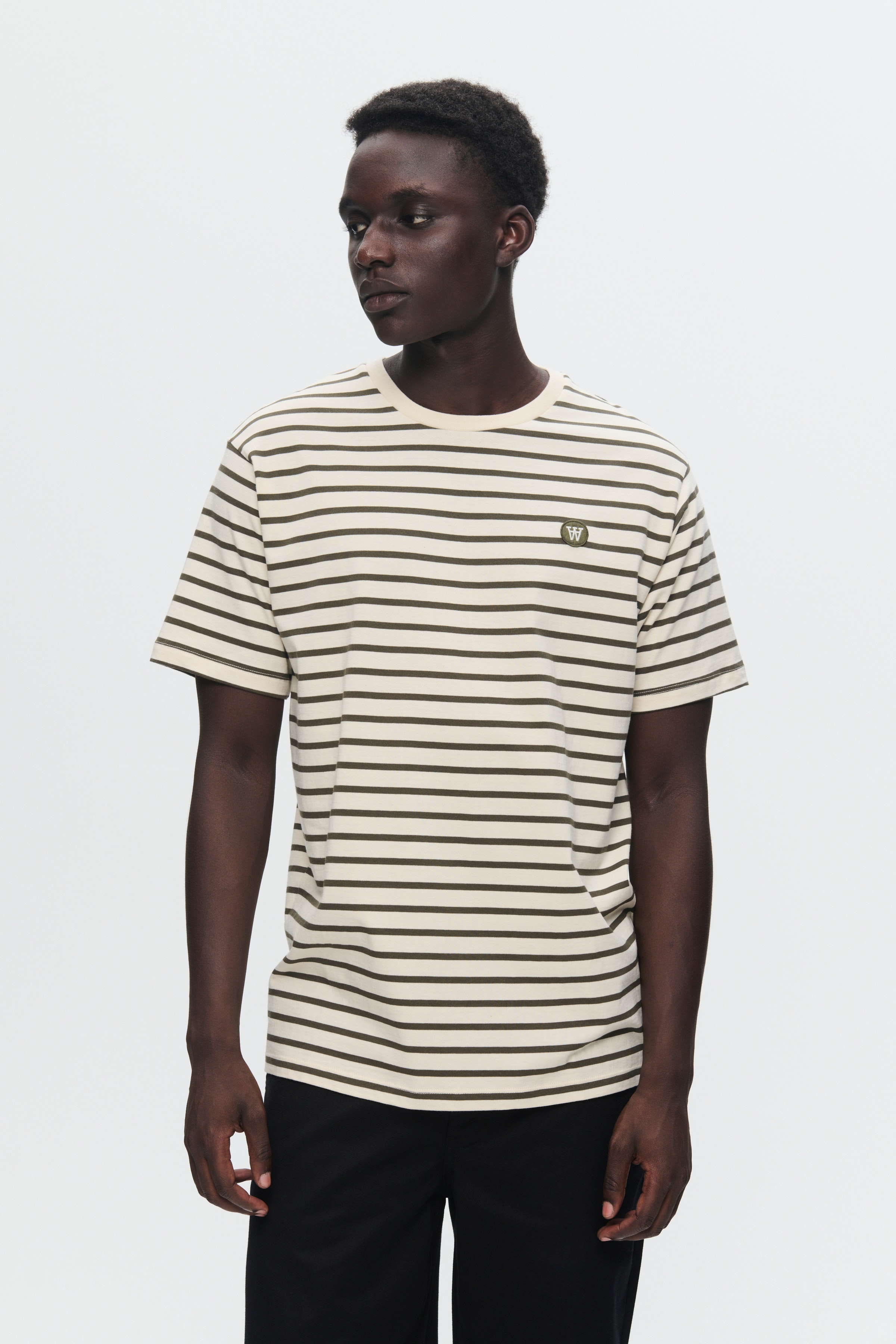 WWAce Stripe T-shirt LOOKBOOK FRONT 30251373-190511