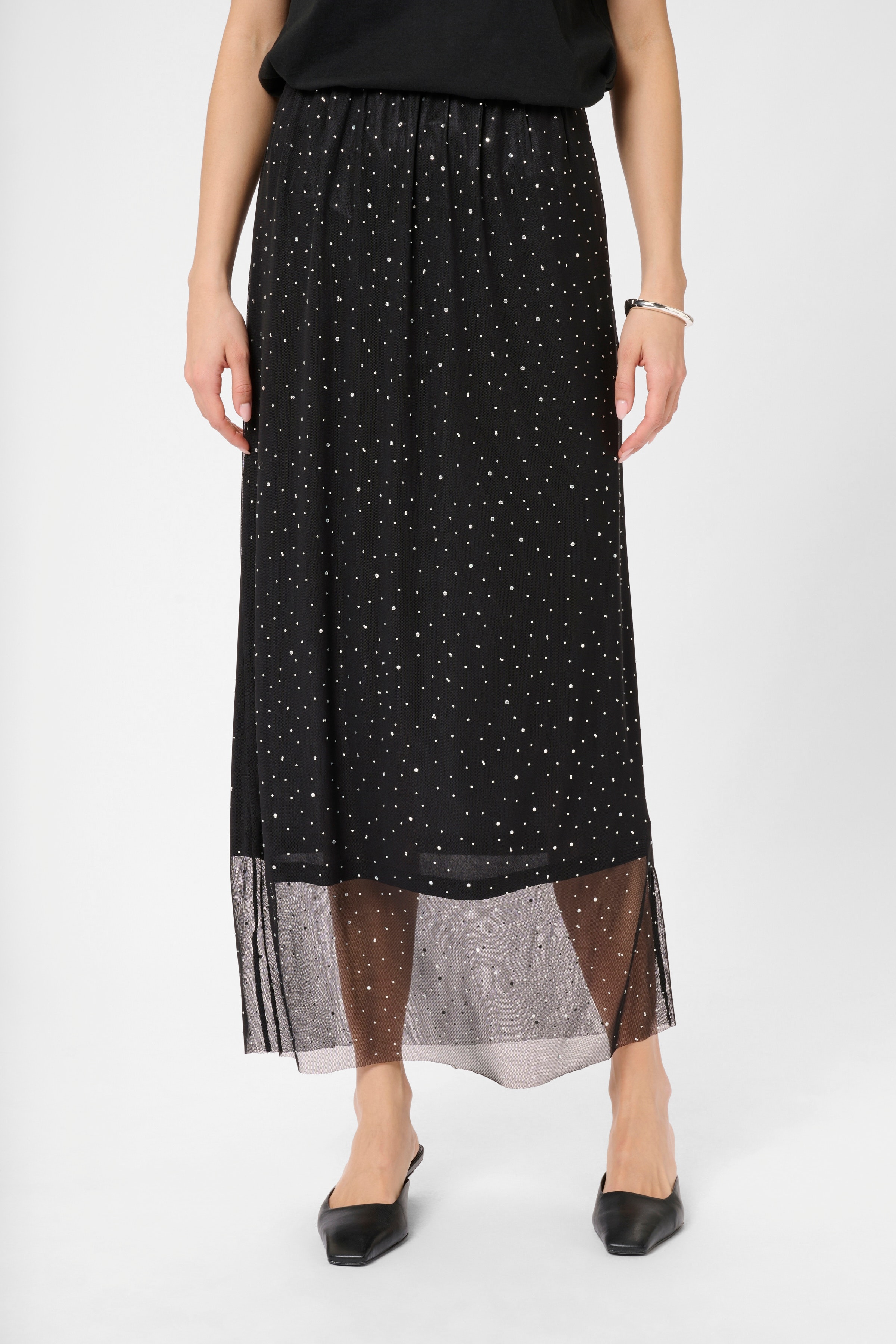 KAstinna Skjørt LOOKBOOK FRONT 10510856-106822