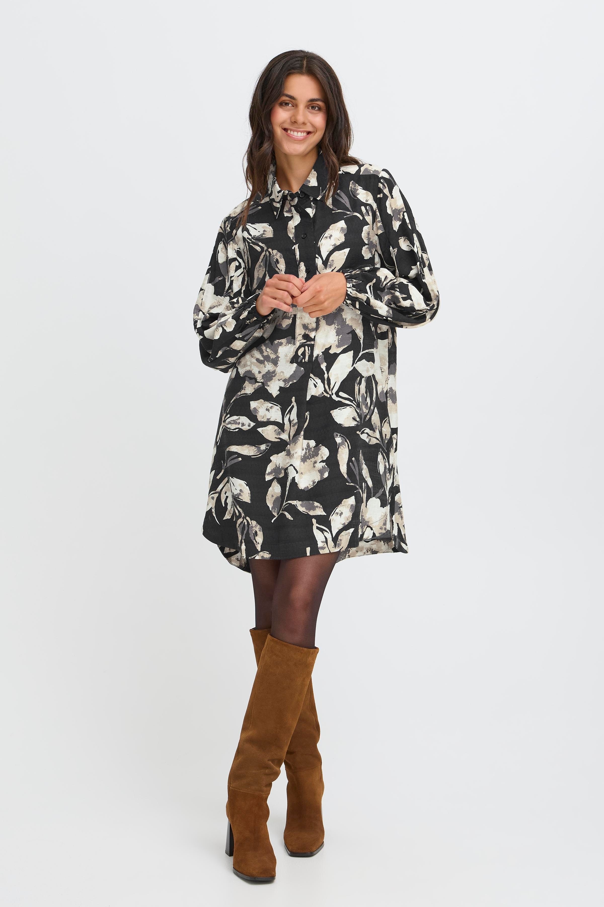 FRARIANA Klänning LOOKBOOK FRONT 20617073-900001437