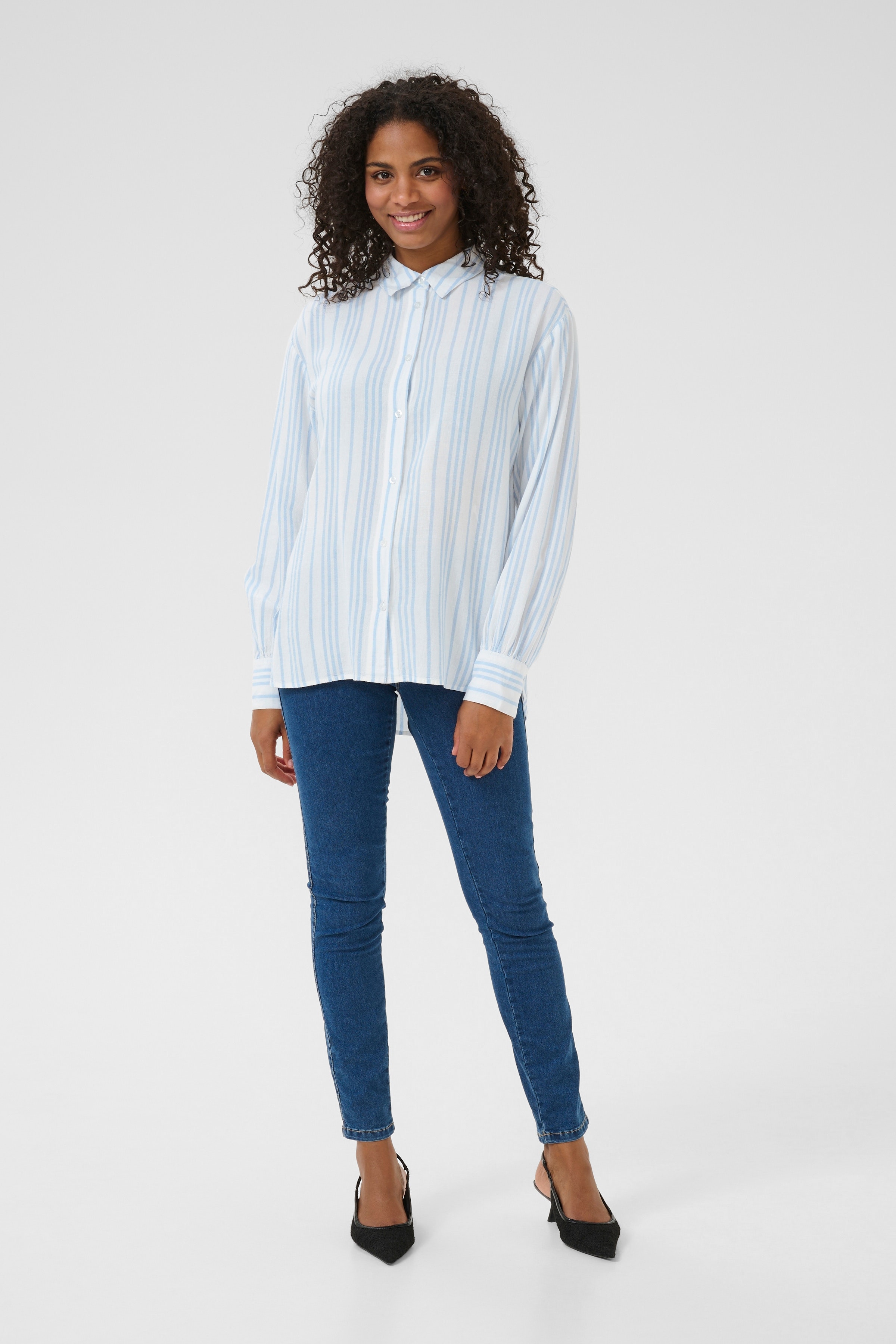 KAmilia Skjorte LOOKBOOK FRONT 10510255-107740